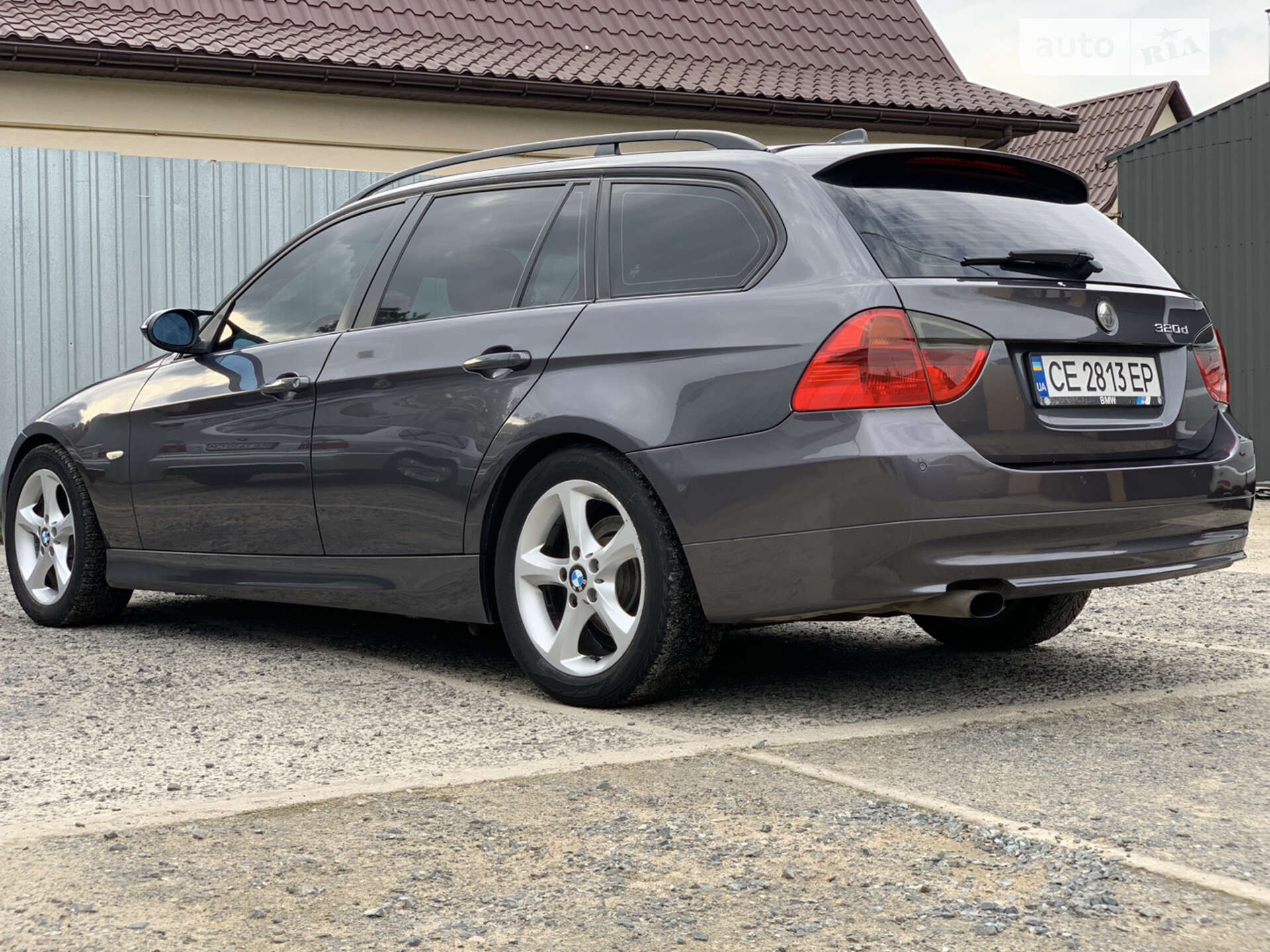 Головне фото звіту автомобіля BMW 320D 2005