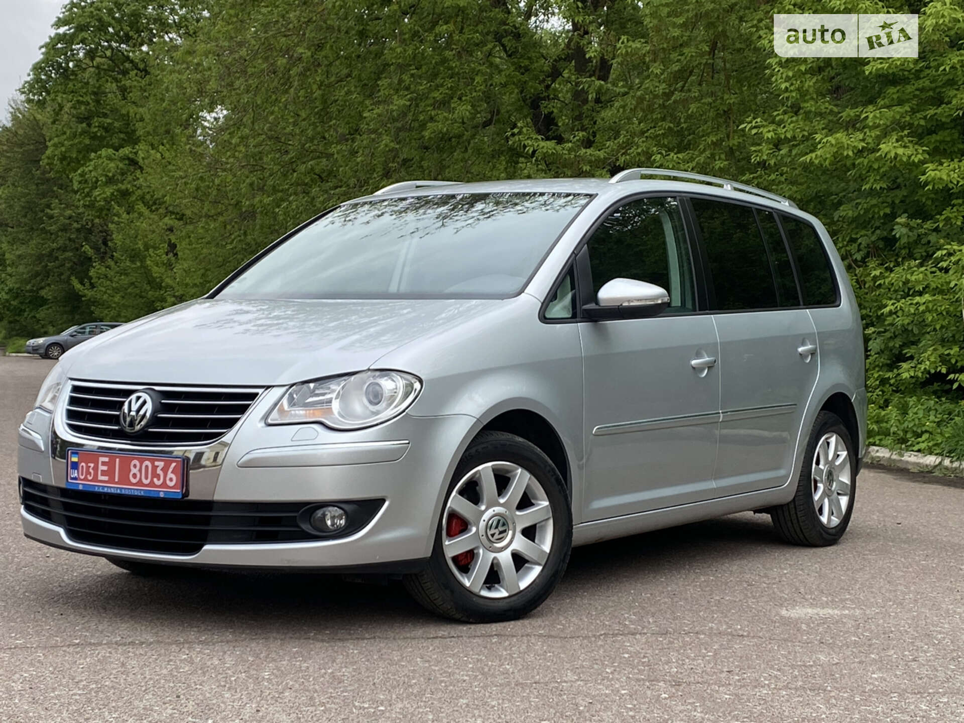VOLKSWAGEN TOURAN 2009