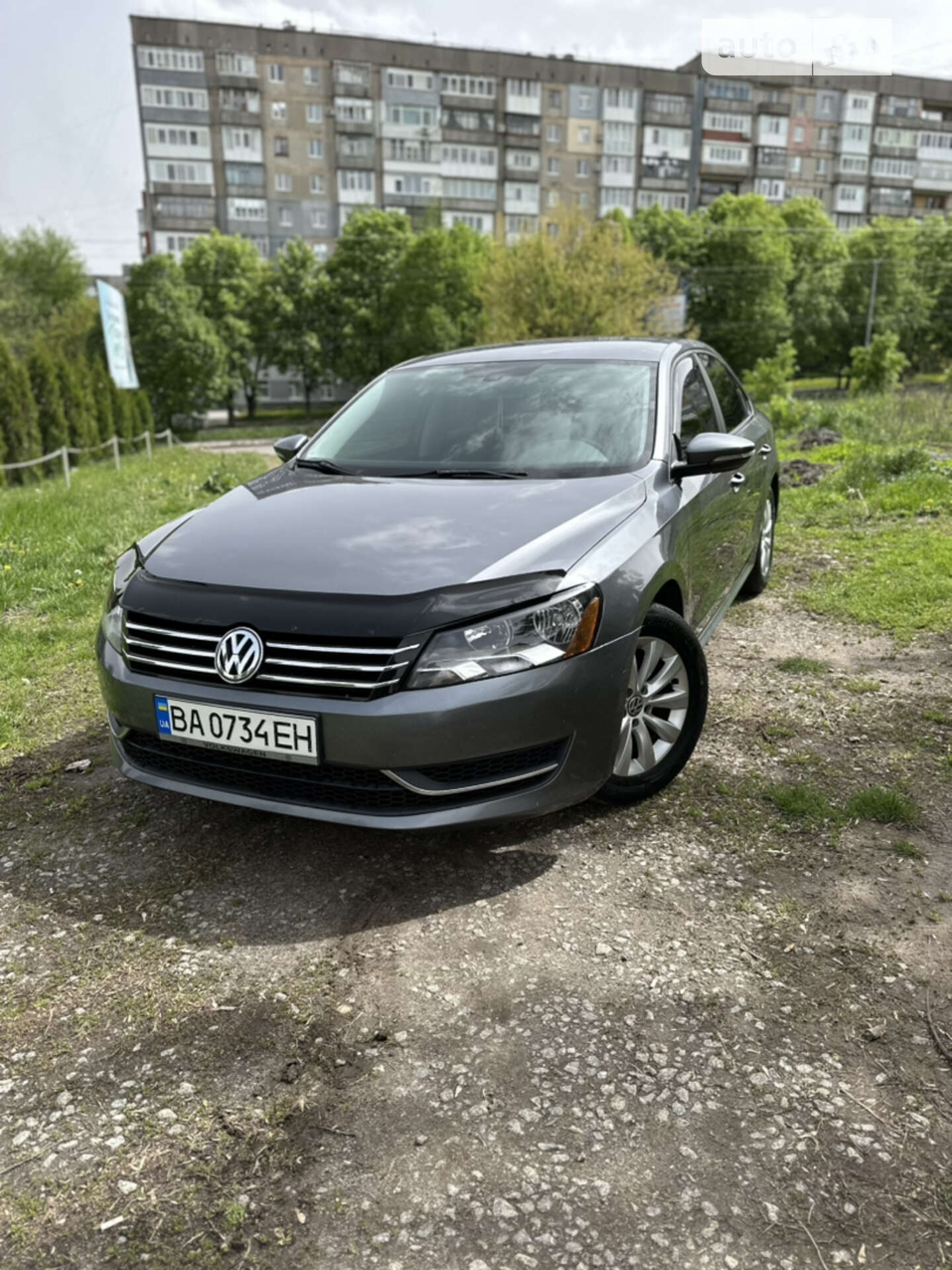 Головне фото звіту автомобіля VOLKSWAGEN PASSAT 2011