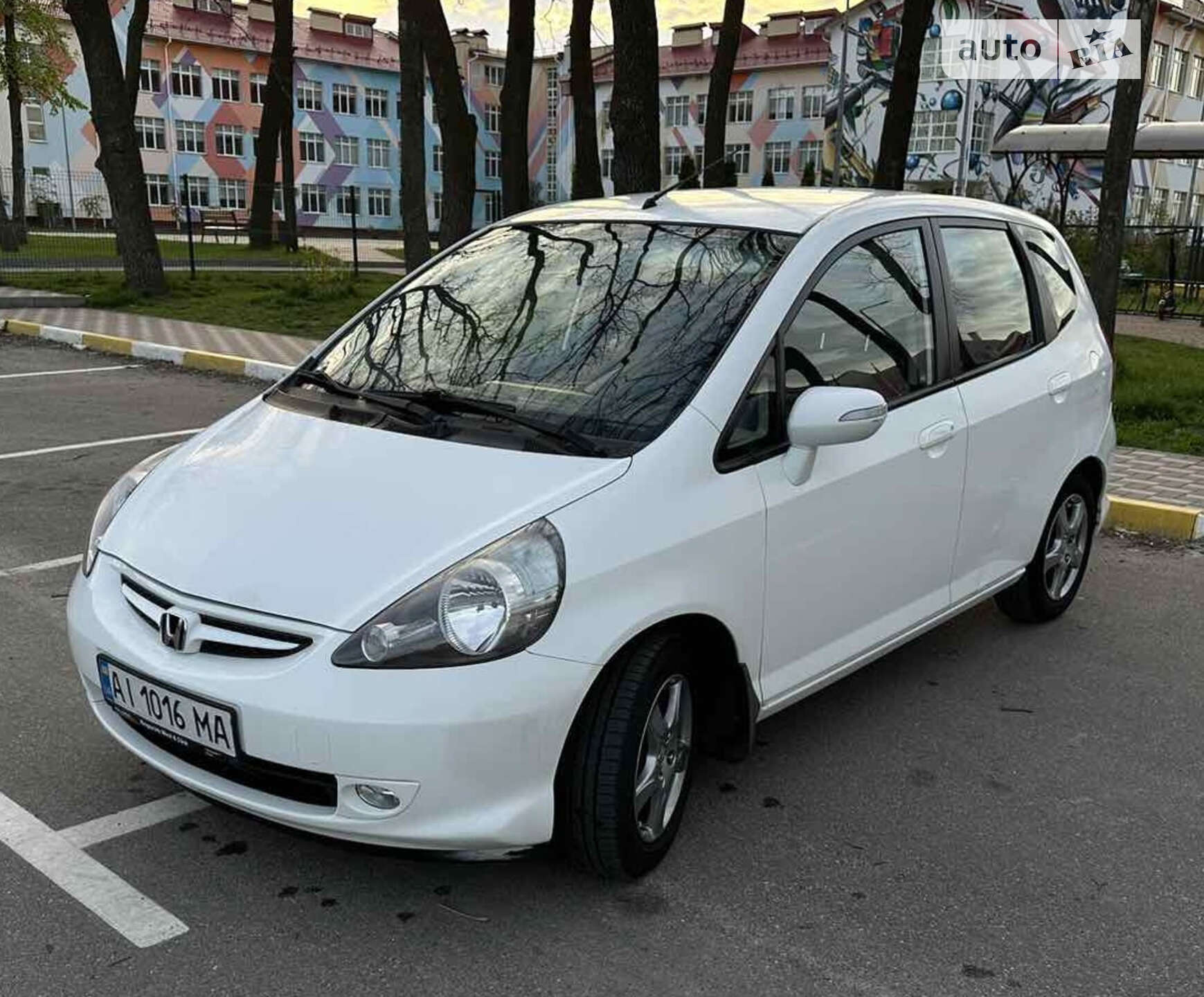 Головне фото звіту автомобіля HONDA JAZZ 2008