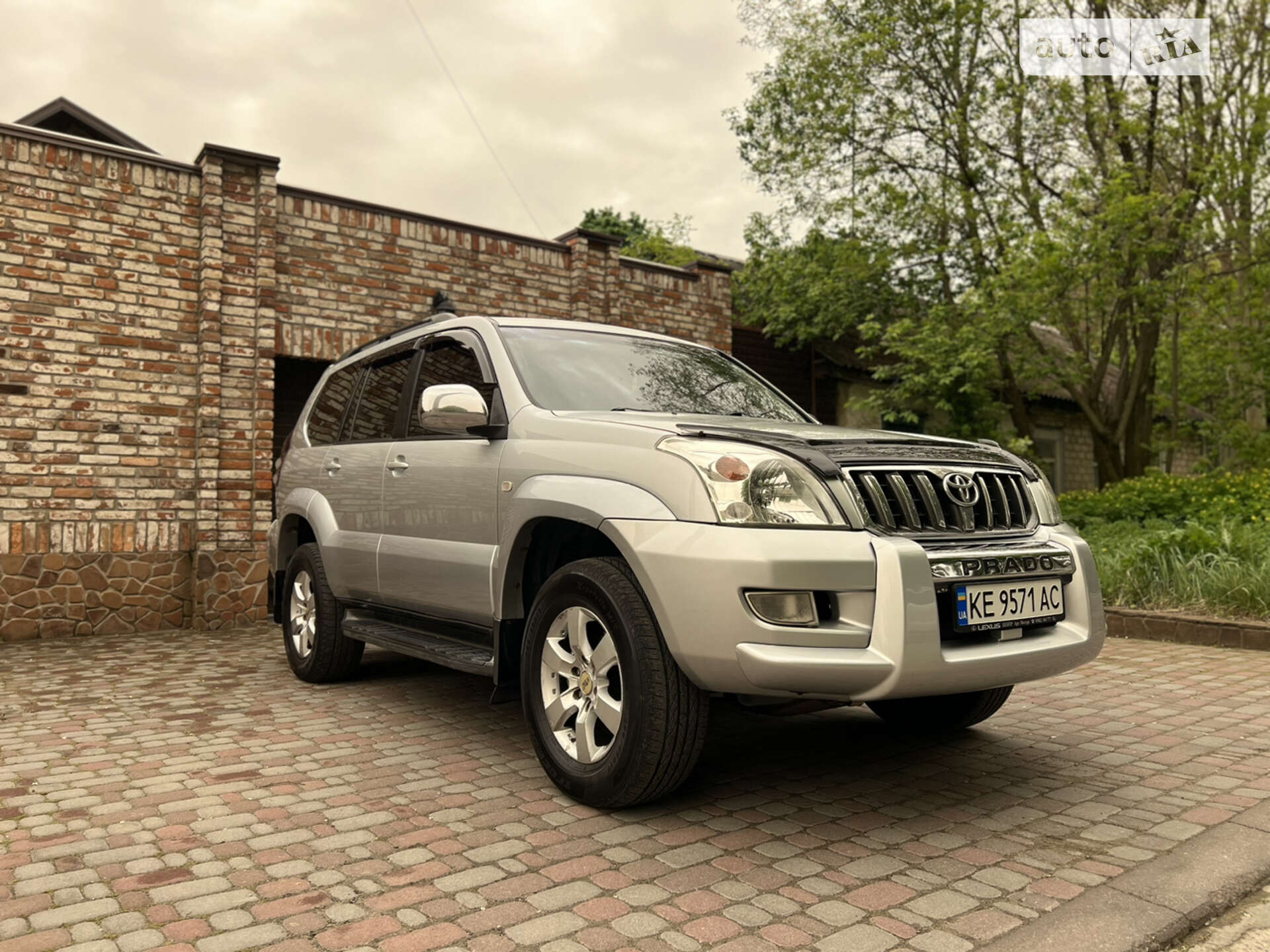 TOYOTA PRADO 2004