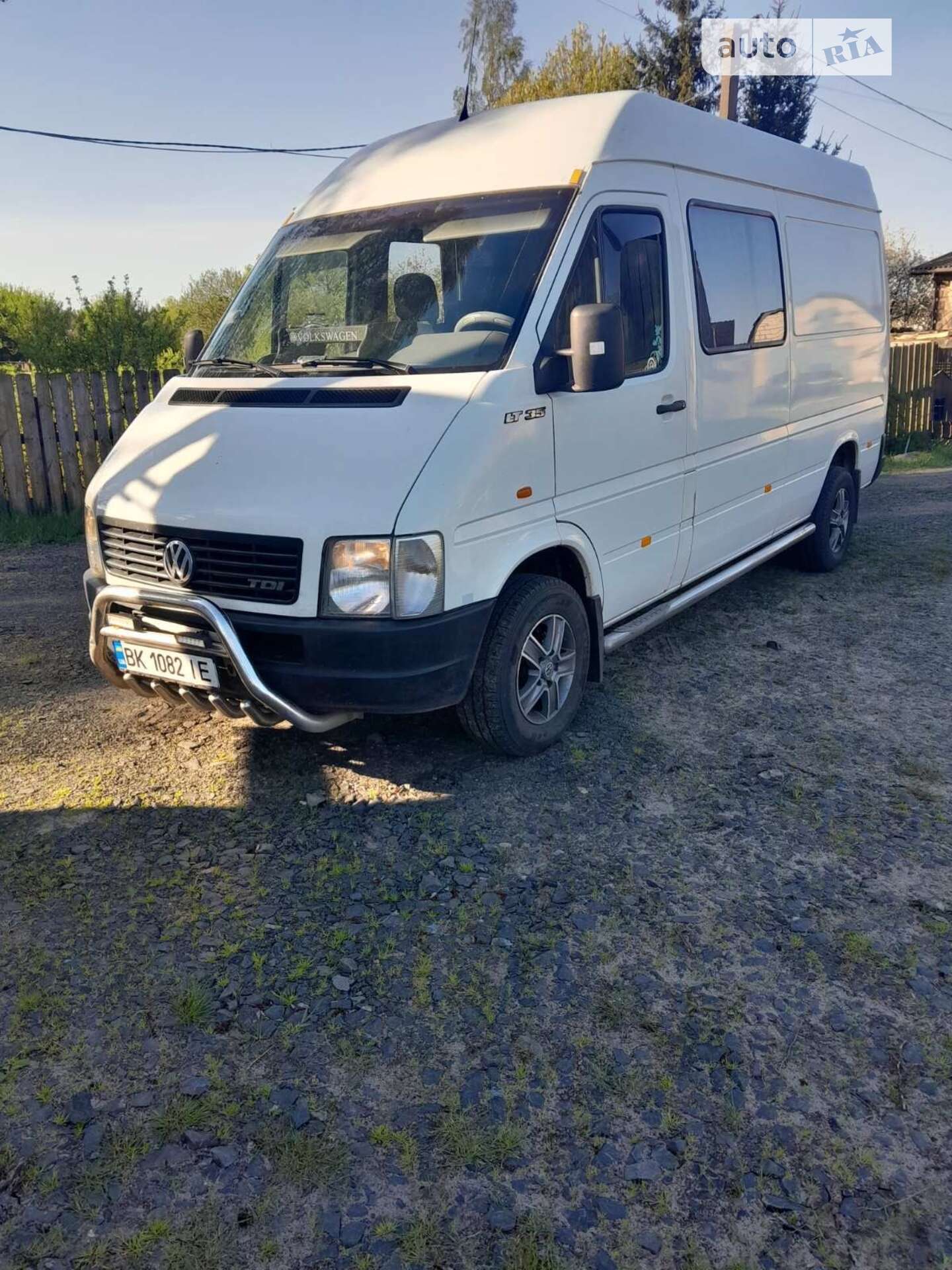 Головне фото звіту автомобіля VOLKSWAGEN LT 35 2004