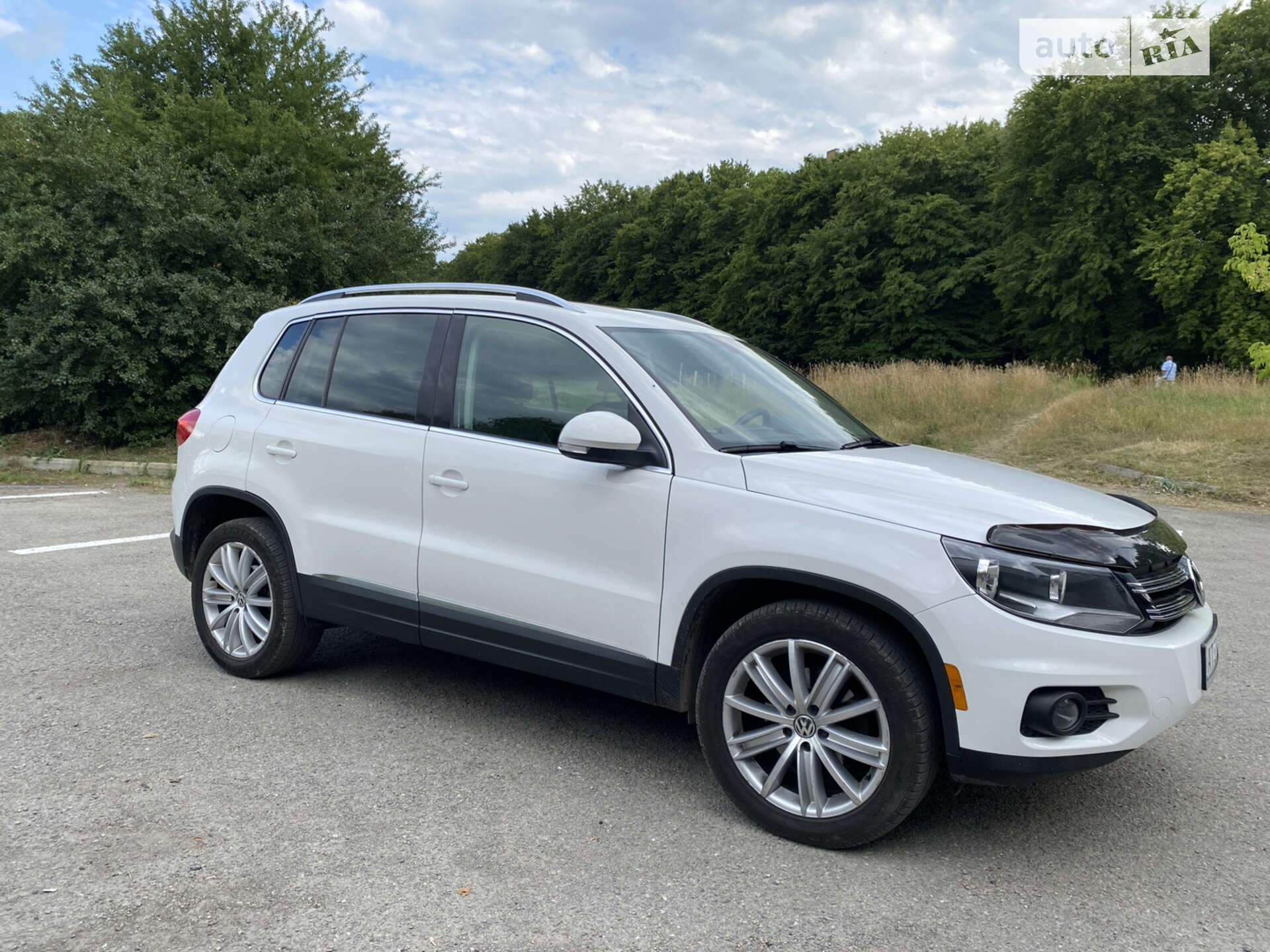 VOLKSWAGEN TIGUAN 2013