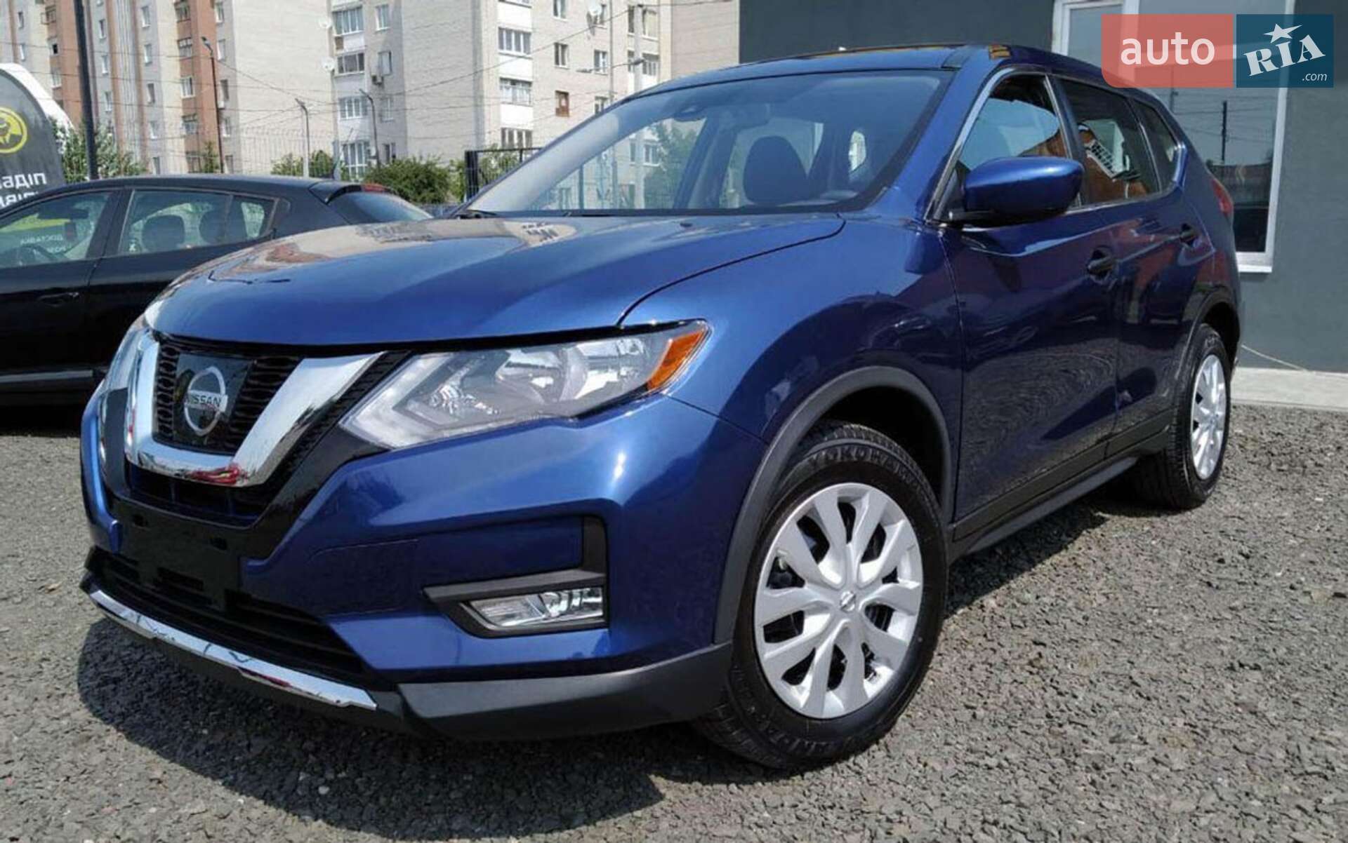 NISSAN ROGUE 2019