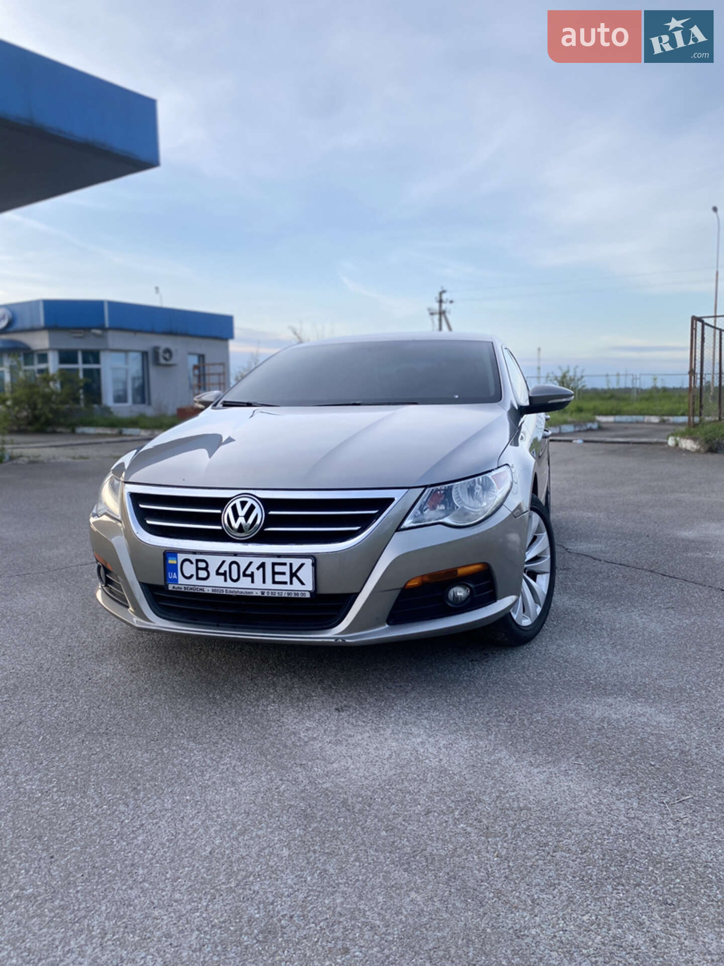 VOLKSWAGEN PASSAT CC 2011
