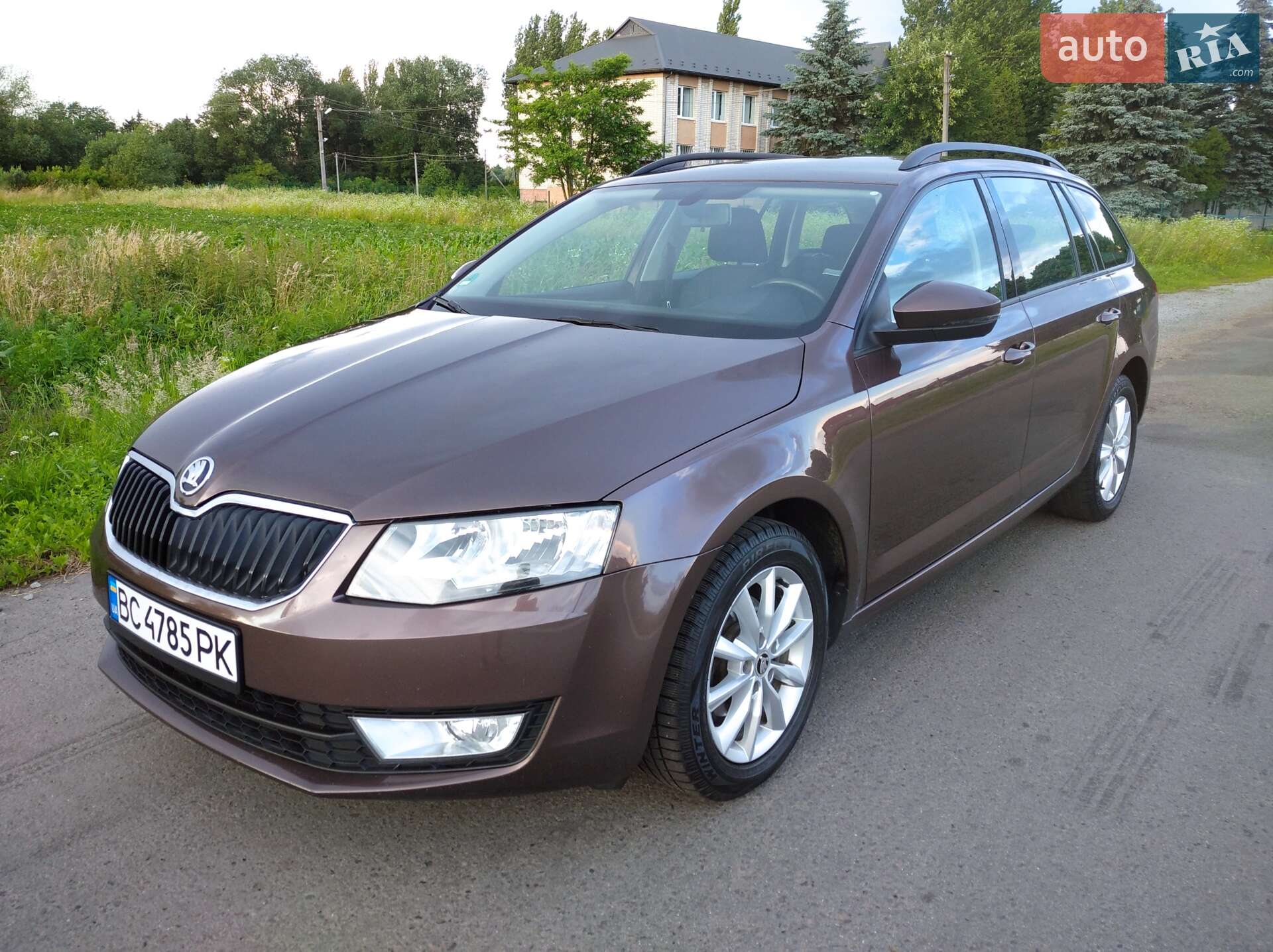 Головне фото звіту автомобіля SKODA OCTAVIA 2016