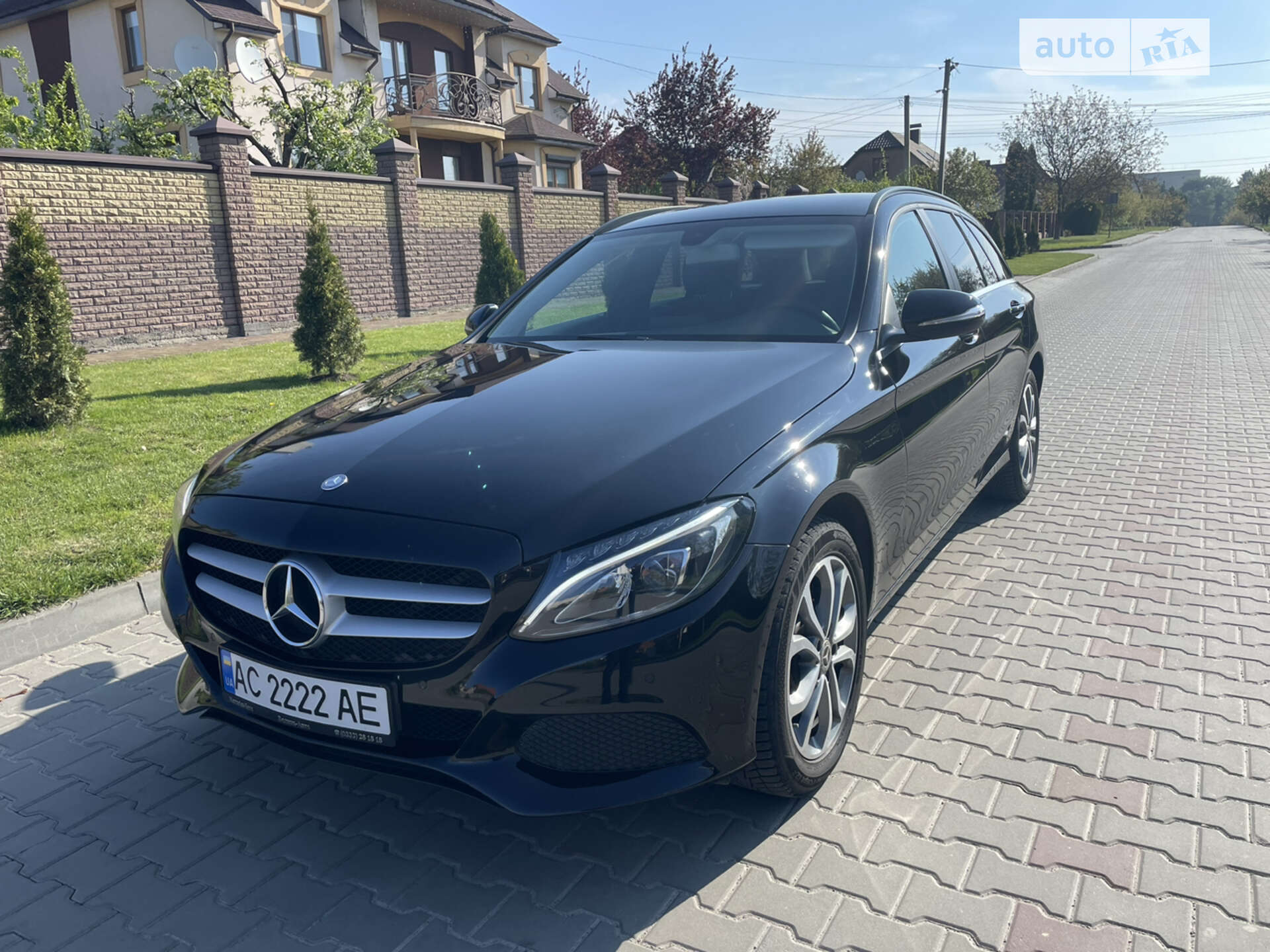 MERCEDES-BENZ C 220 2014
