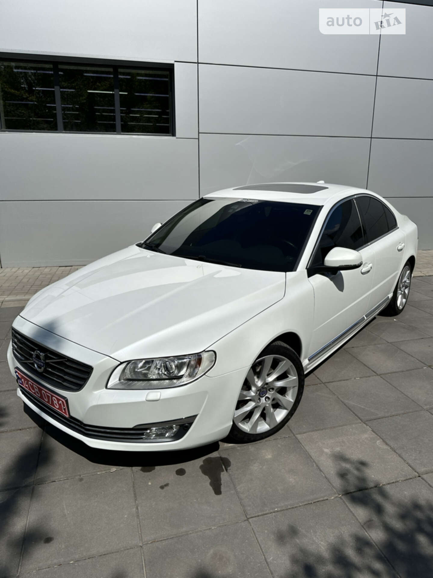 VOLVO S80 2015