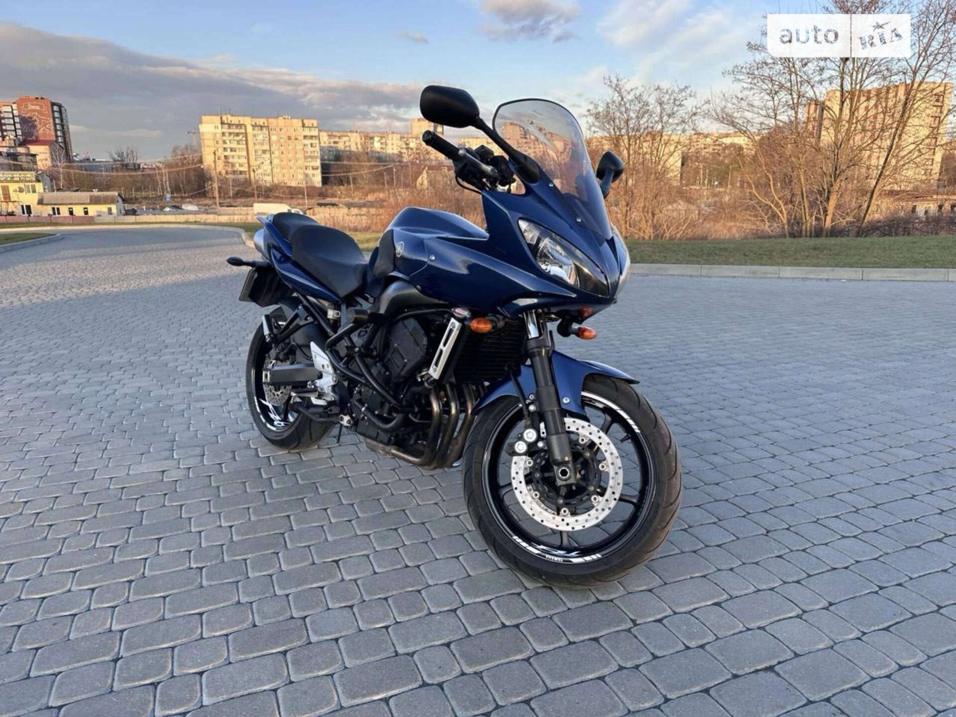 YAMAHA FZ-6-S 2008