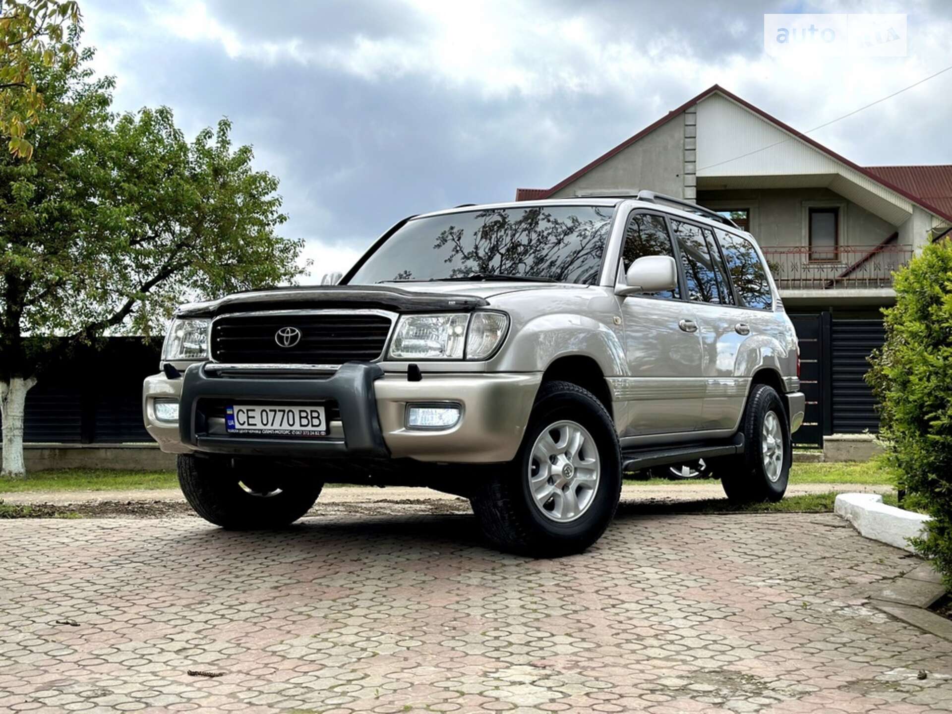 TOYOTA LAND CRUISER 2002