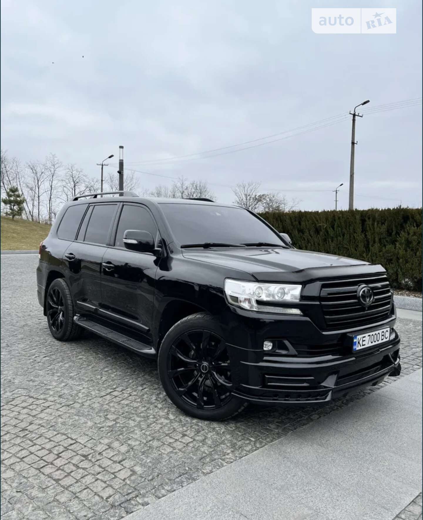 TOYOTA LAND CRUISER 200 2016