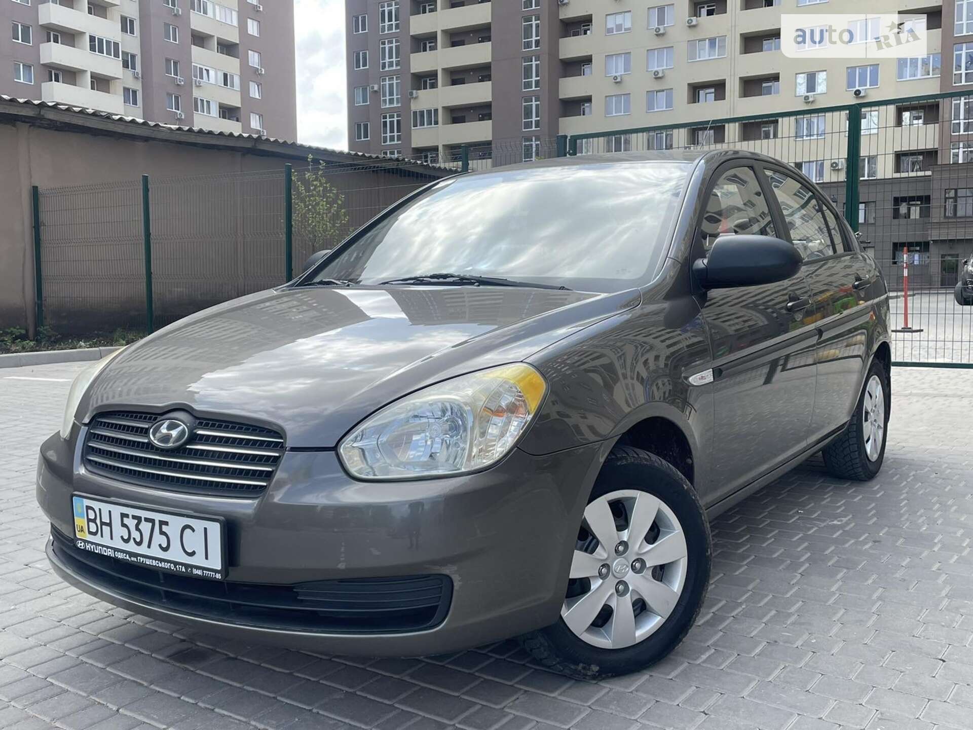 HYUNDAI ACCENT 2010