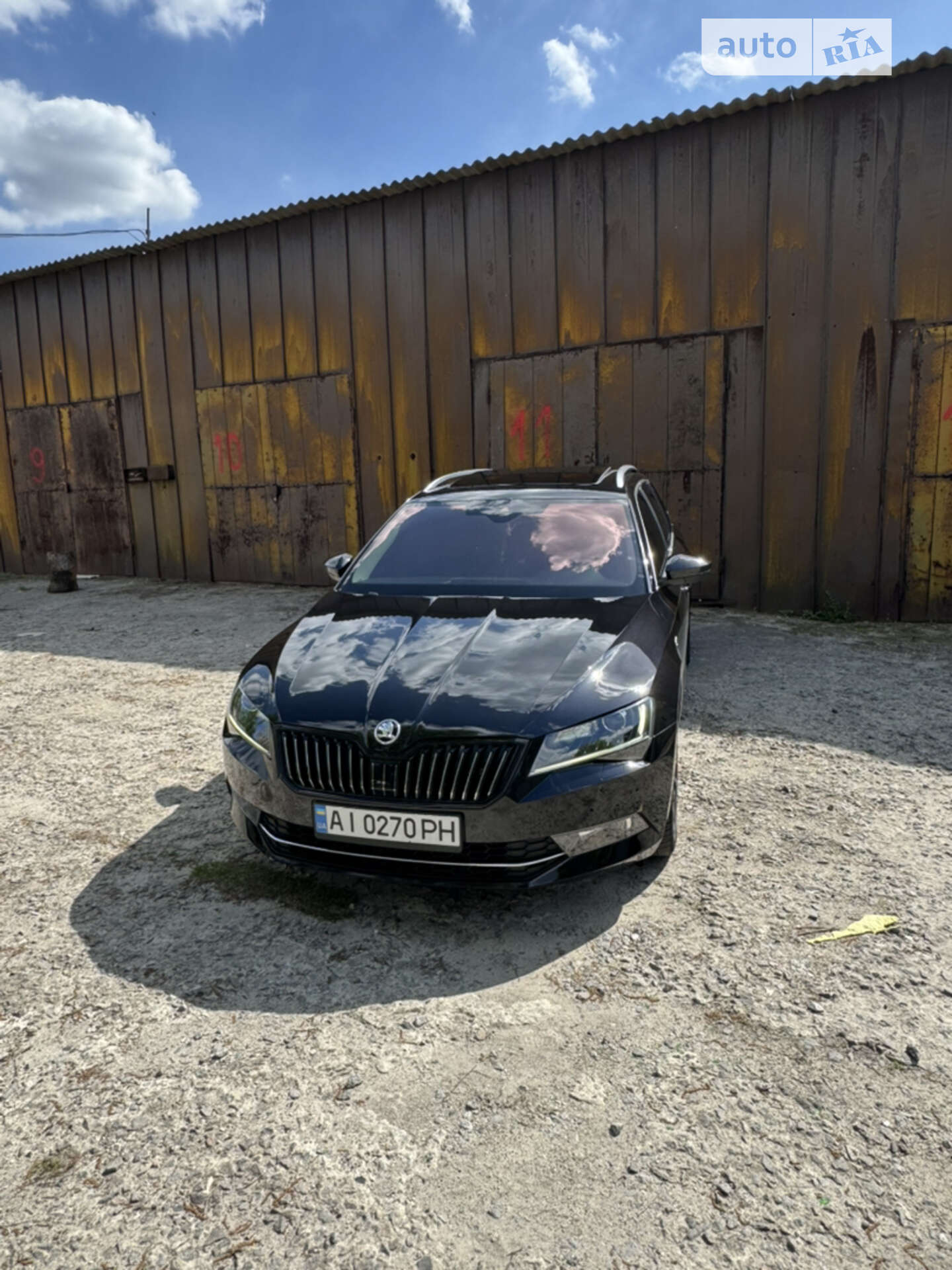 Головне фото звіту автомобіля SKODA SUPERB 2017
