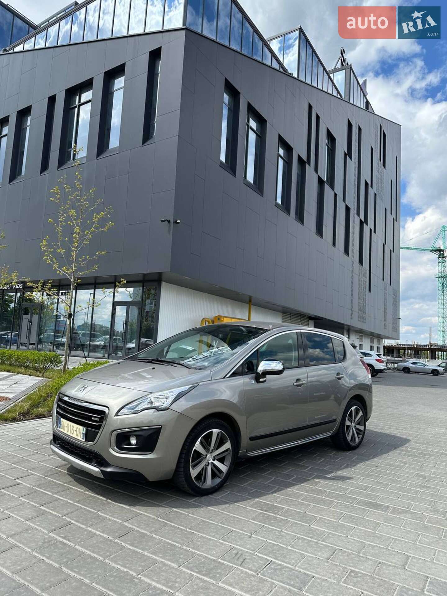 PEUGEOT 3008 2014