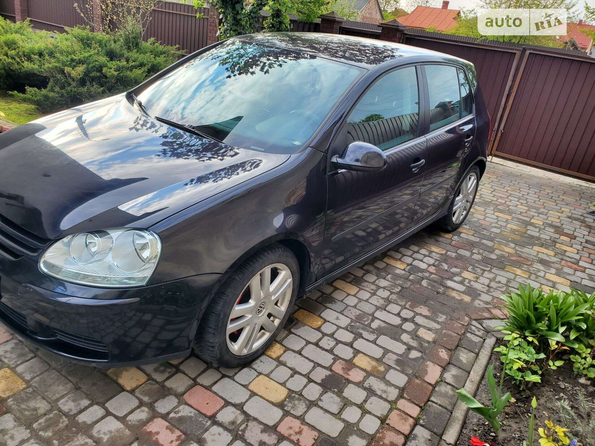 VOLKSWAGEN GOLF 2005