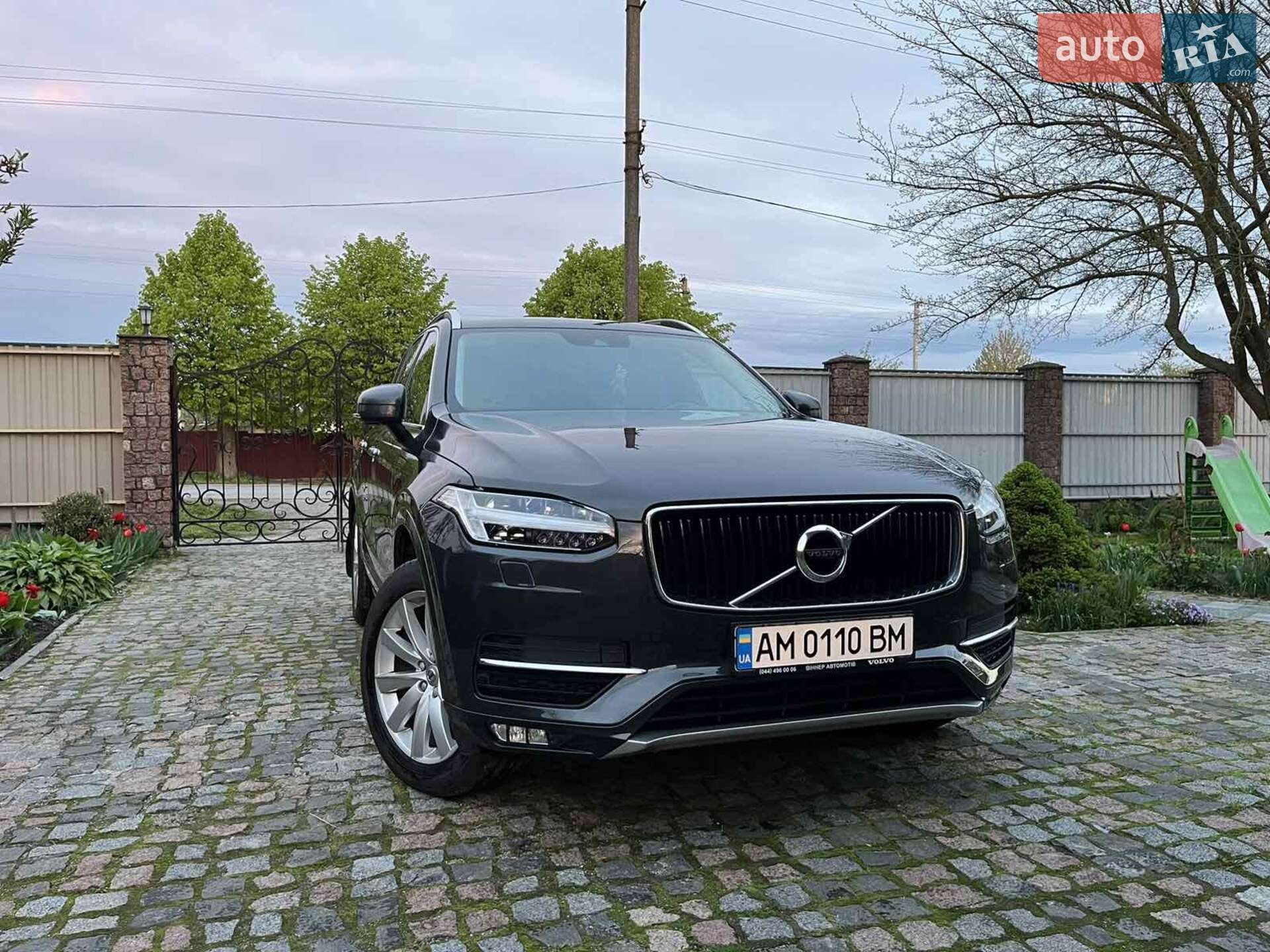 VOLVO XC90 2016
