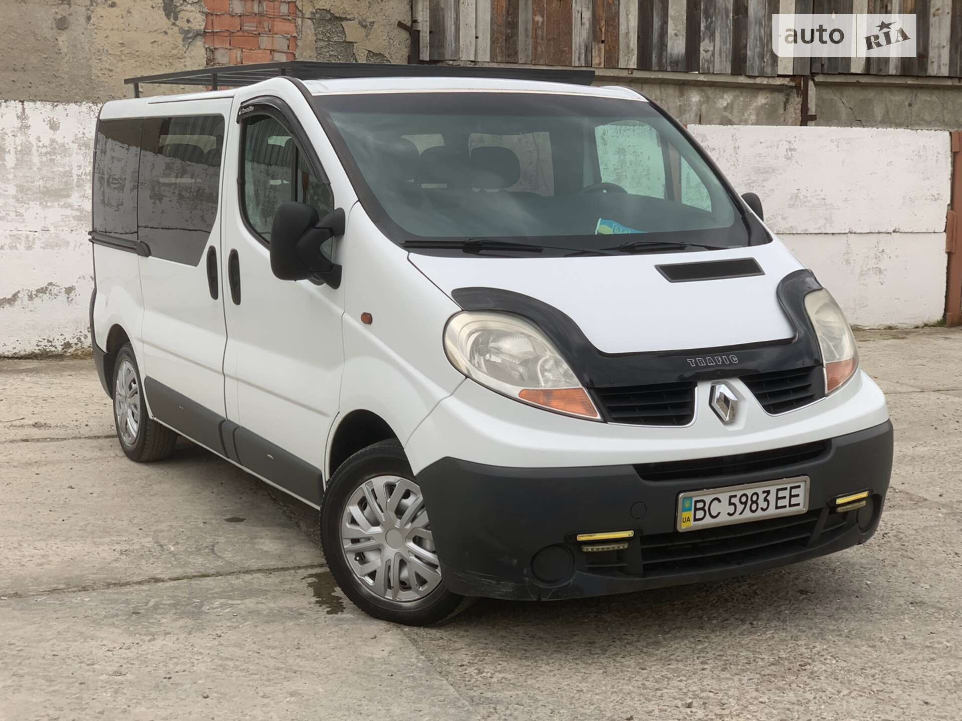 RENAULT TRAFIC 2006