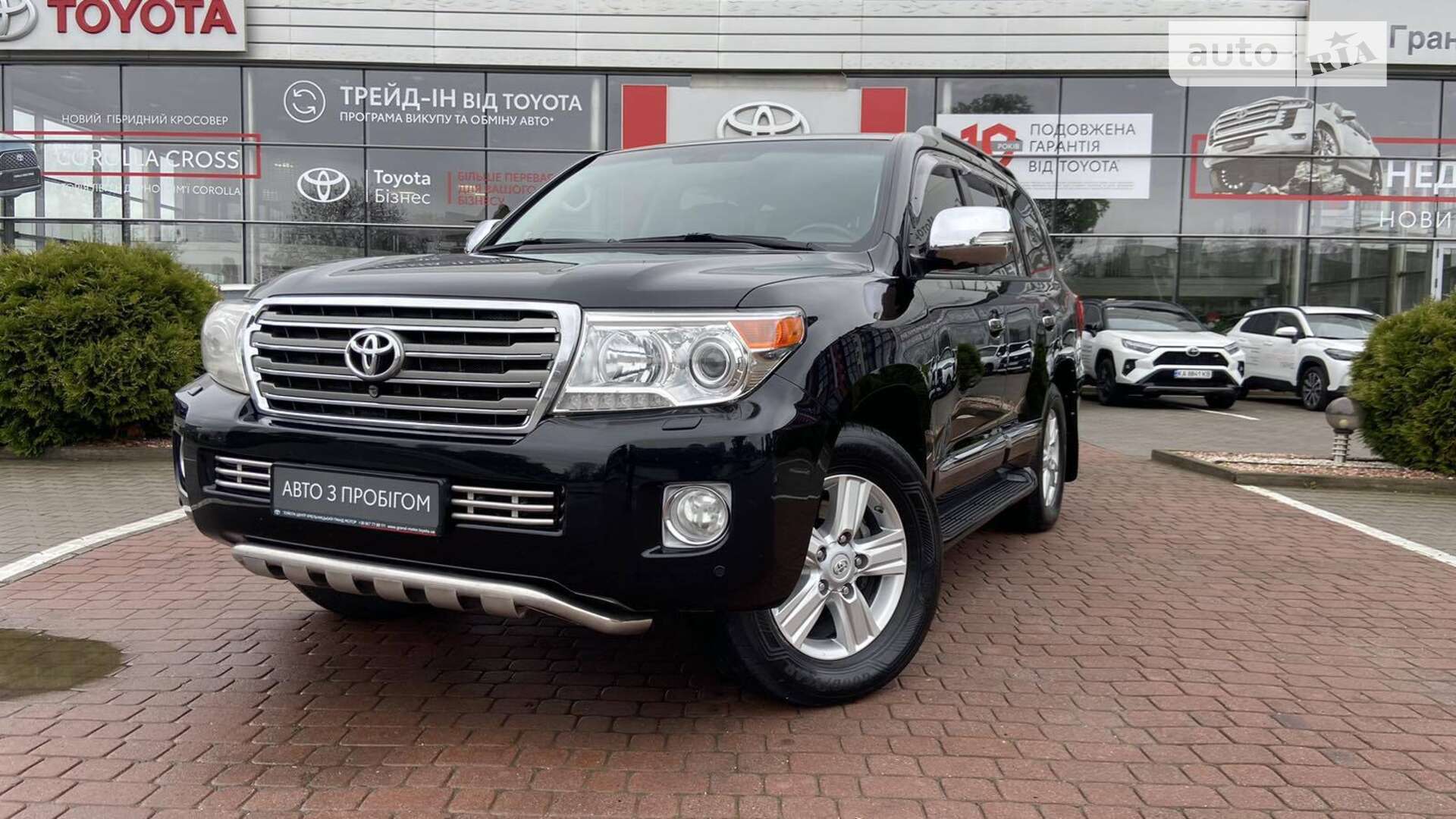 TOYOTA LAND CRUISER 200 2014