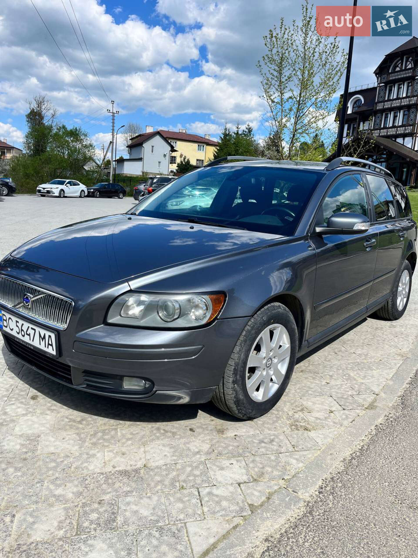 Головне фото звіту автомобіля VOLVO V50 2006