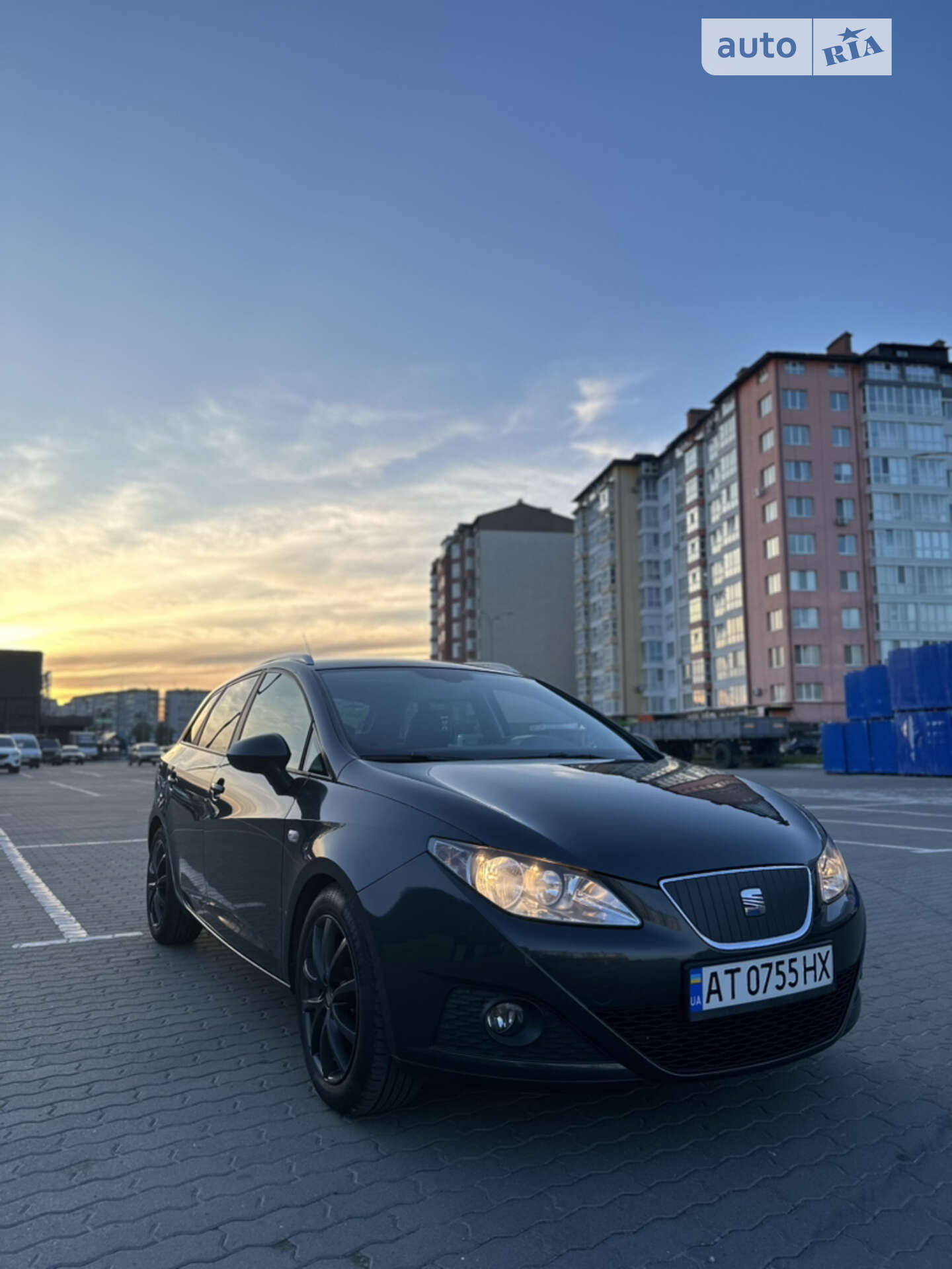 SEAT IBIZA