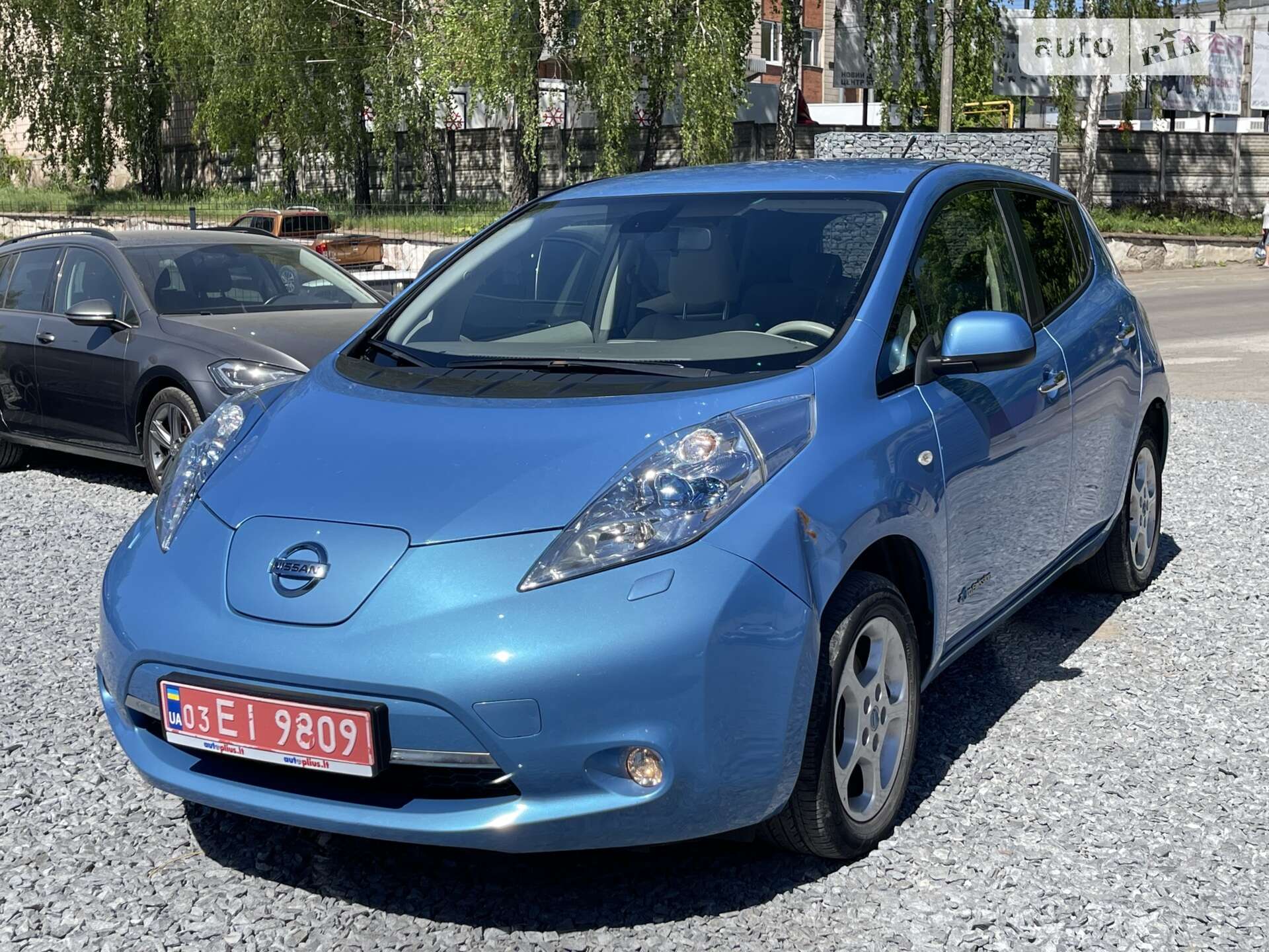 Головне фото звіту автомобіля NISSAN LEAF 2012