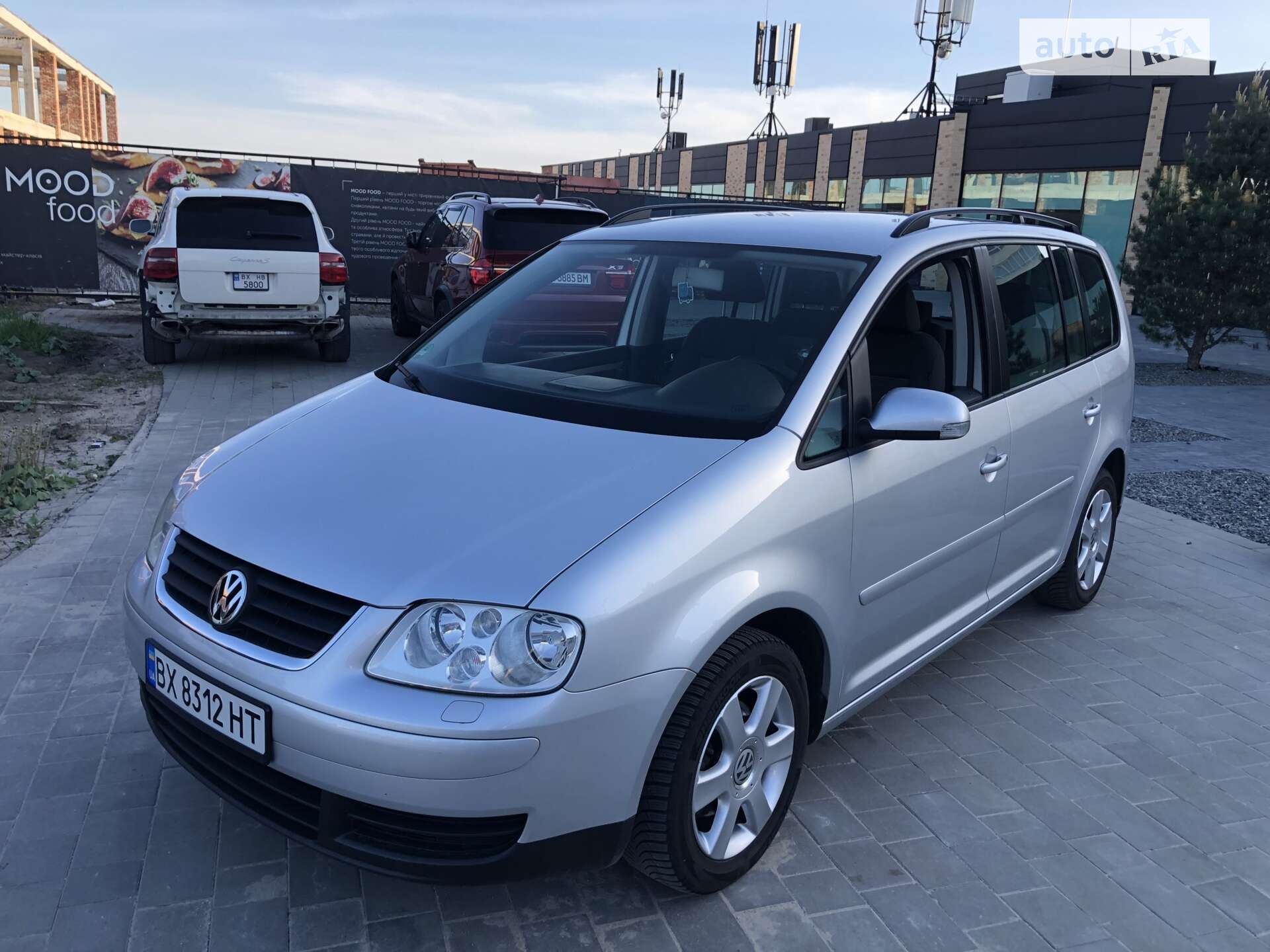 VOLKSWAGEN TOURAN 2006