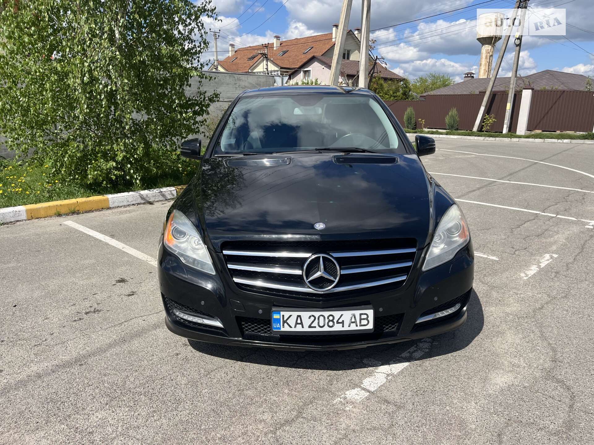 MERCEDES-BENZ R350 2011
