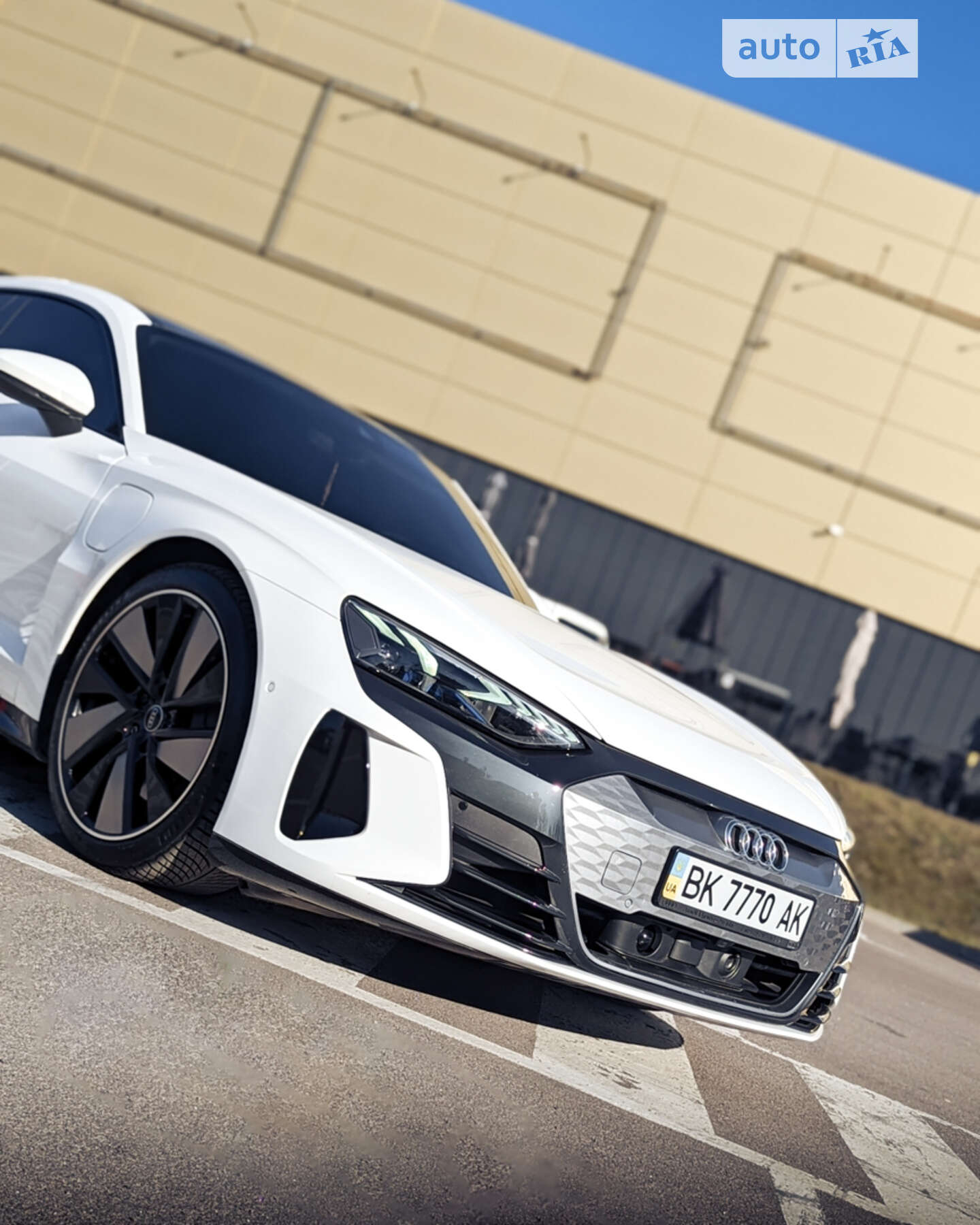 AUDI E-TRON GT 2021