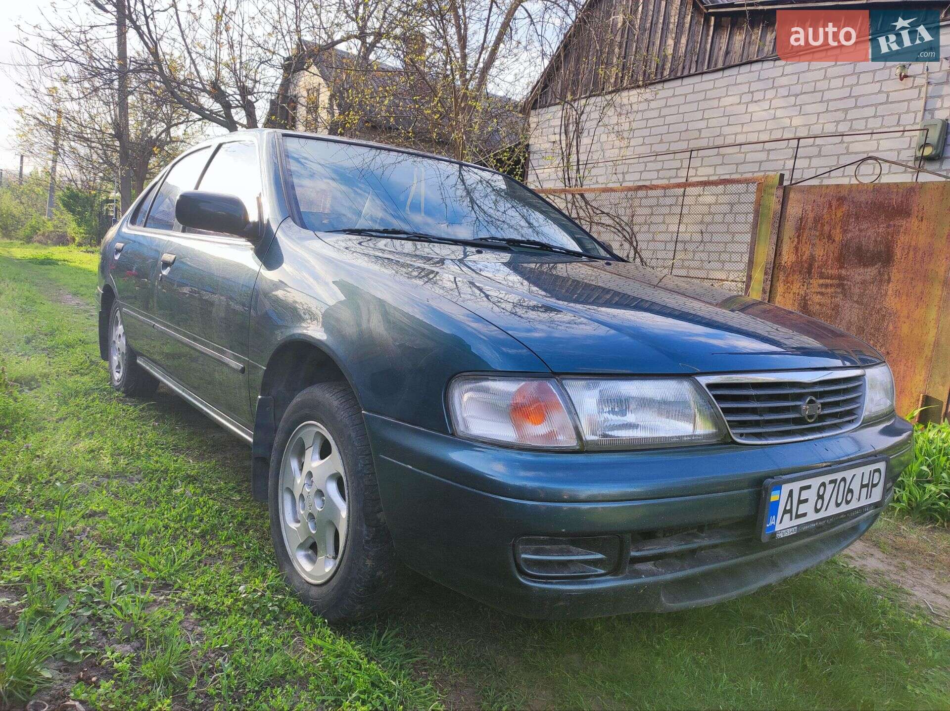 NISSAN SUNNY 1997