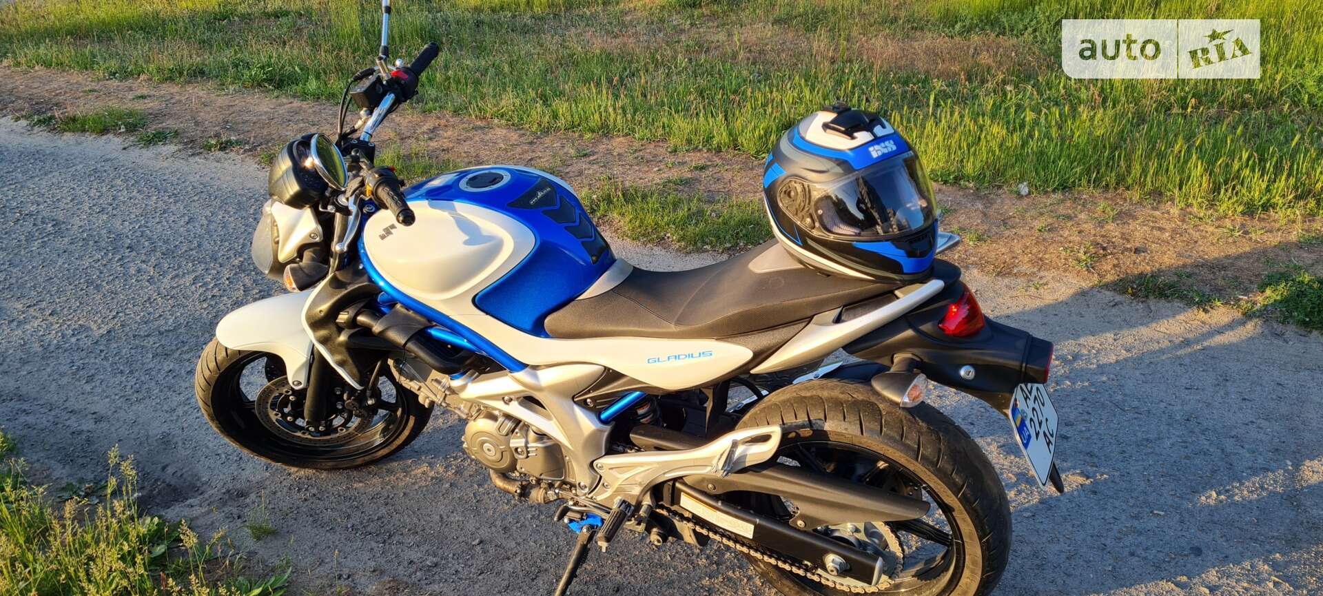 SUZUKI SFV650 2009