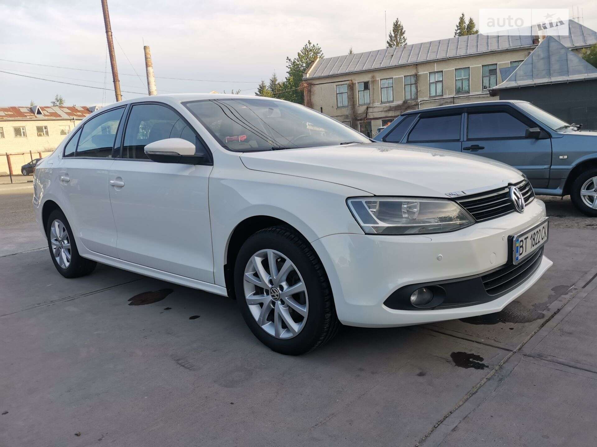VOLKSWAGEN JETTA 2012