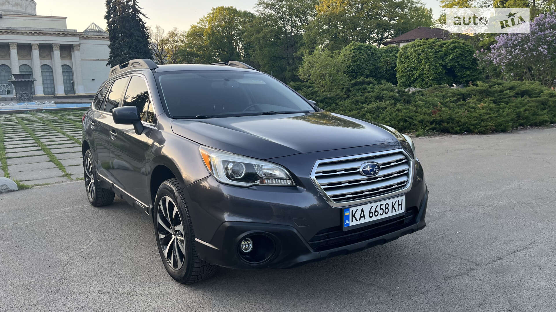 SUBARU OUTBACK 2015