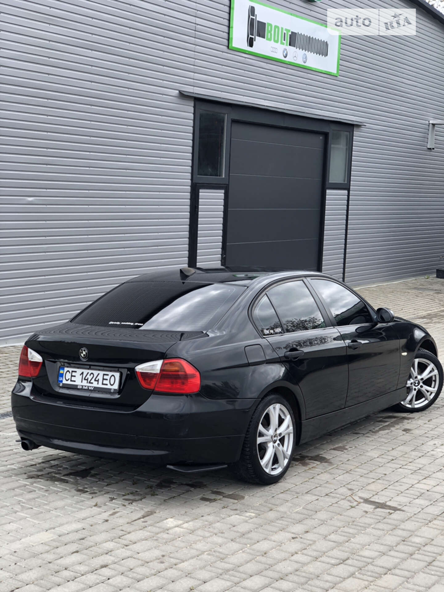 BMW 320I 2005