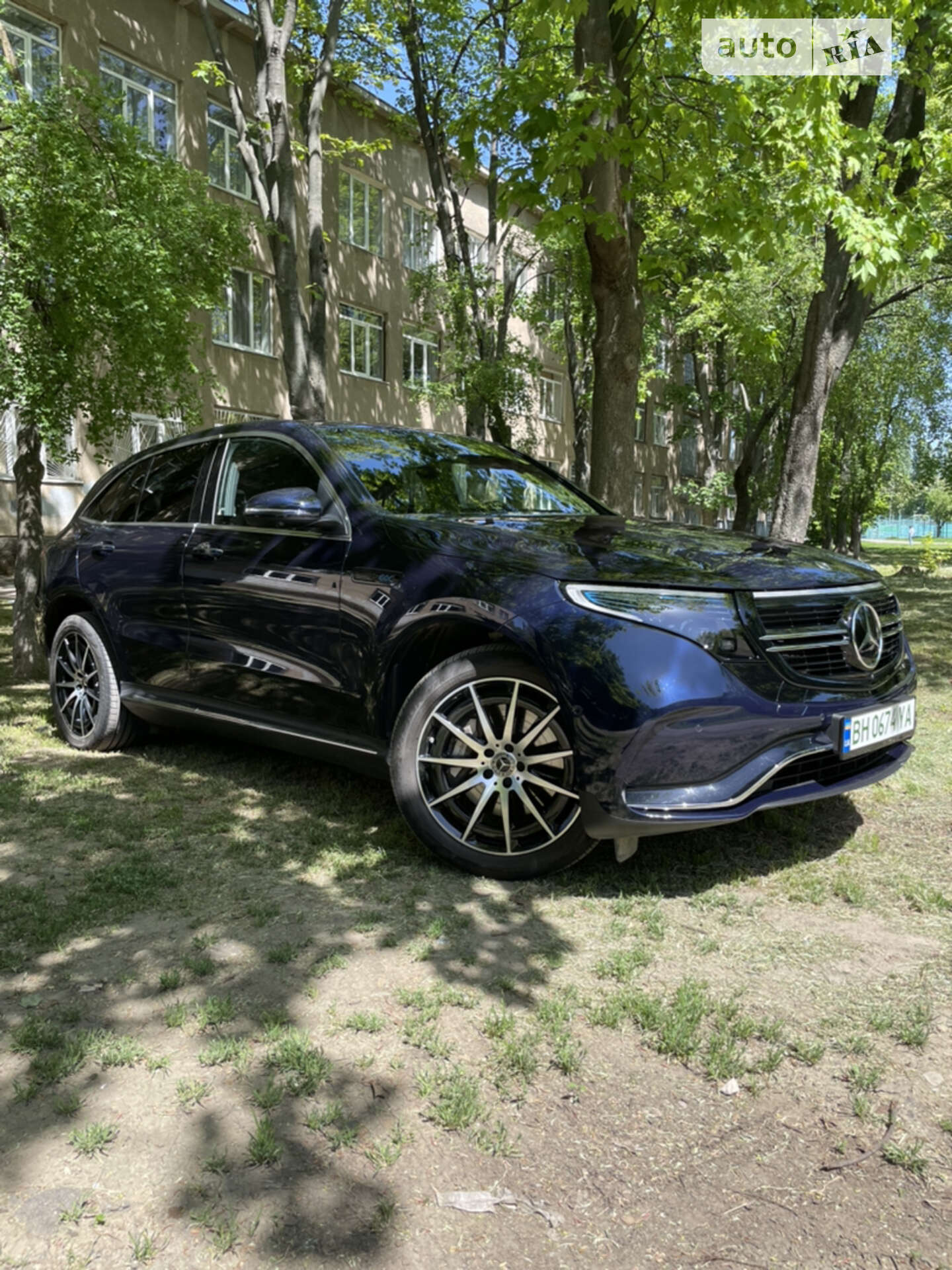 Головне фото звіту автомобіля MERCEDES-BENZ EQC 400 2023