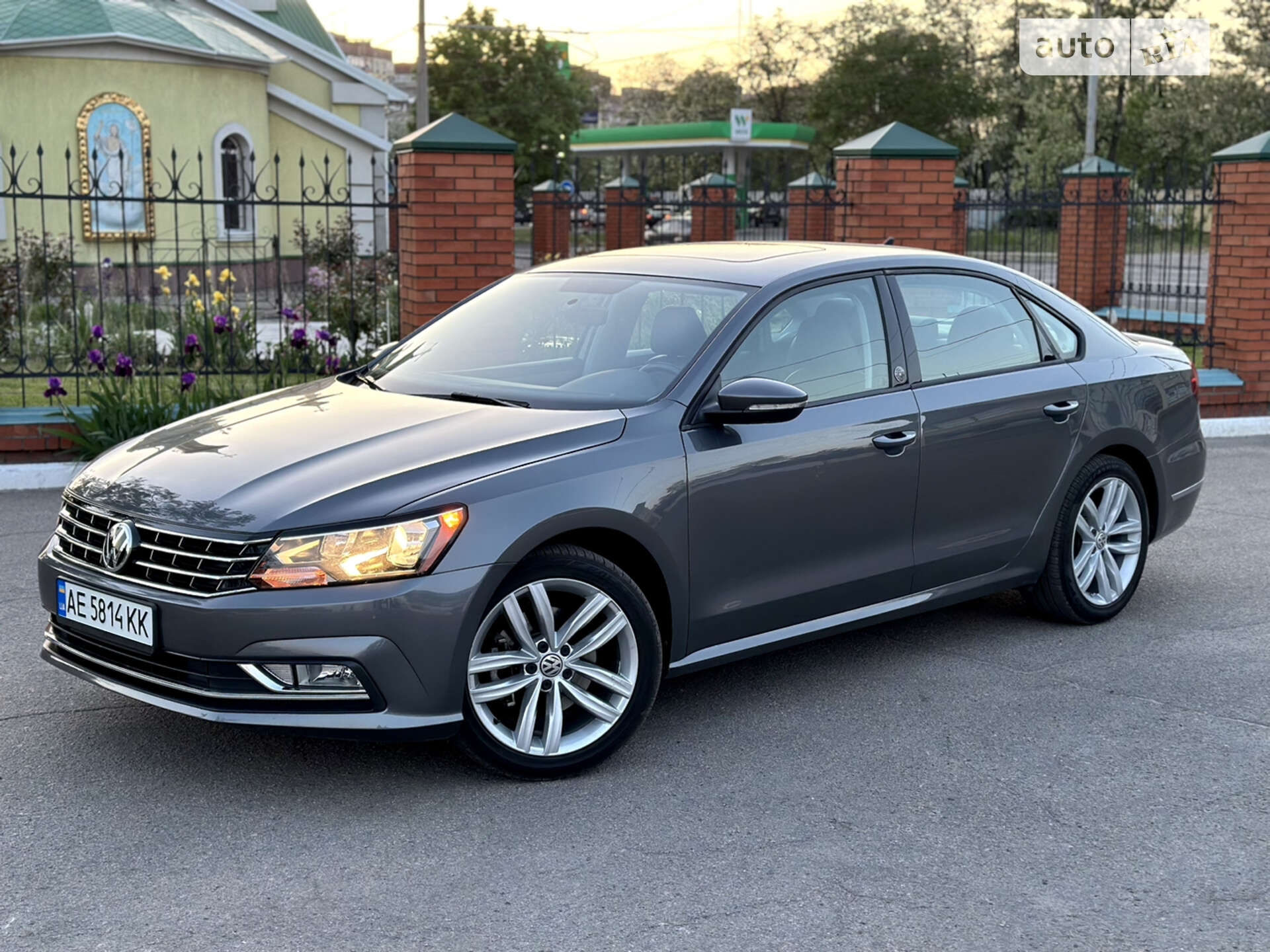 VOLKSWAGEN PASSAT 2018