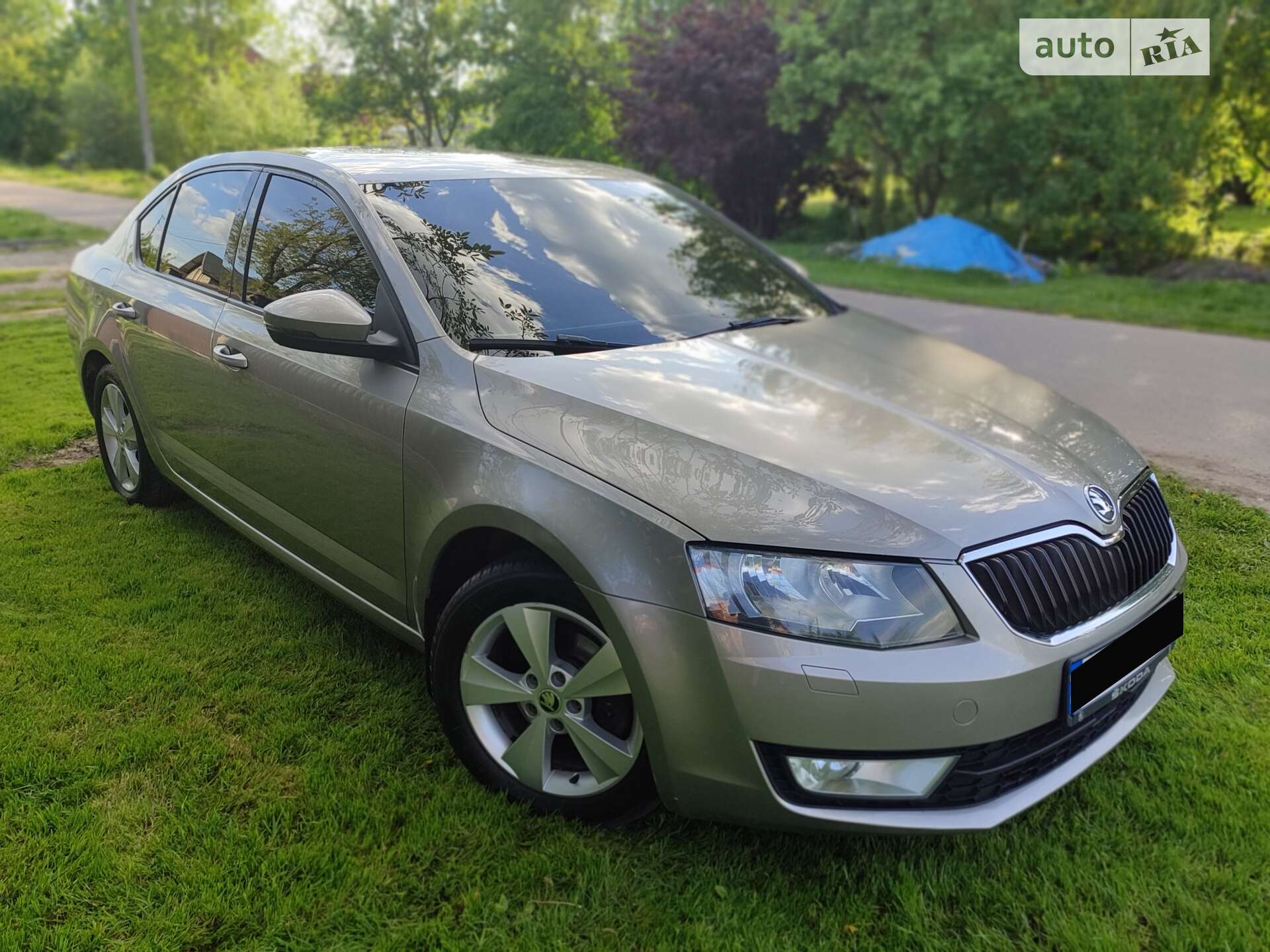 Головне фото звіту автомобіля SKODA OCTAVIA 2014