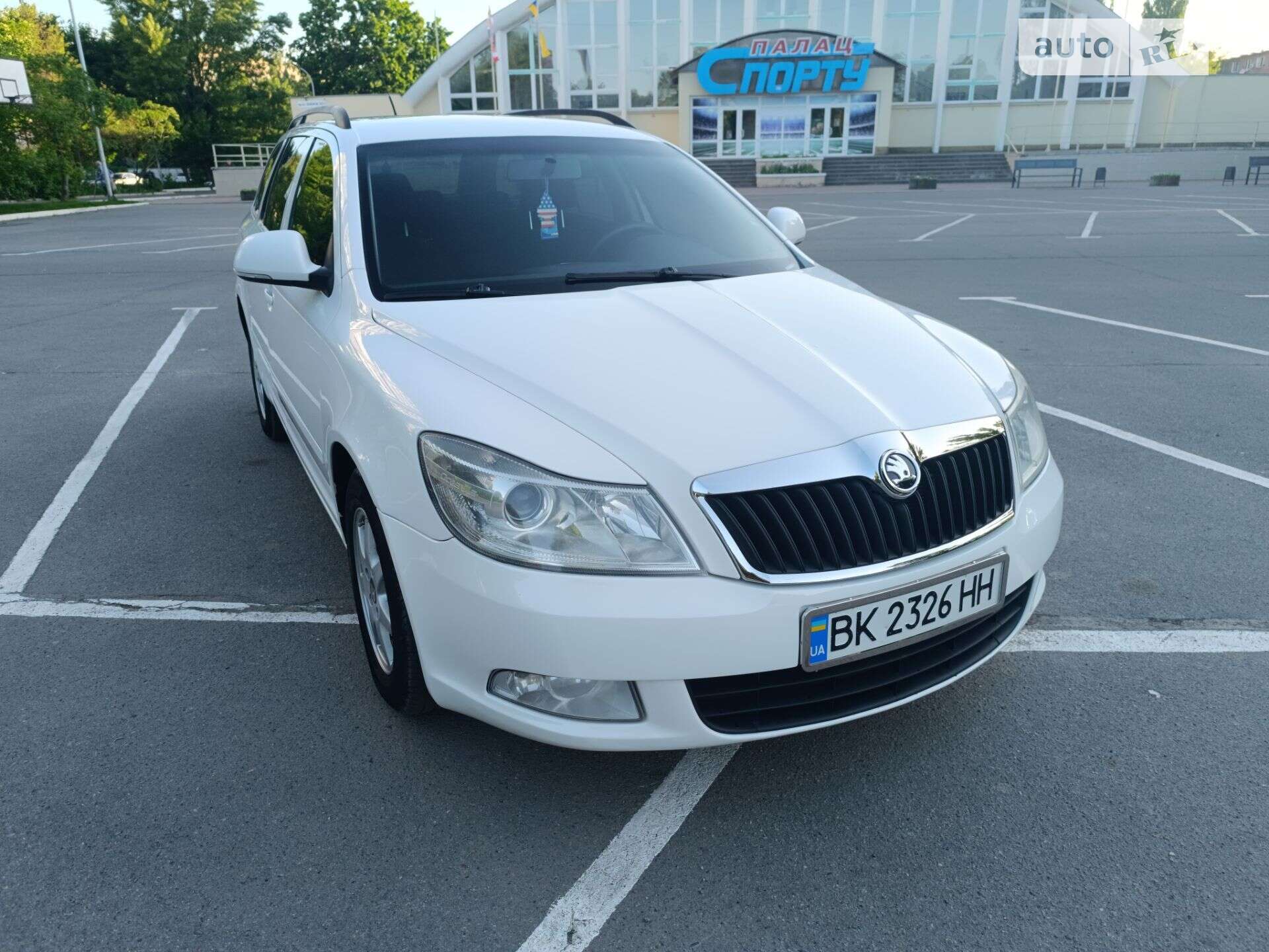 Головне фото звіту автомобіля SKODA OCTAVIA 2010