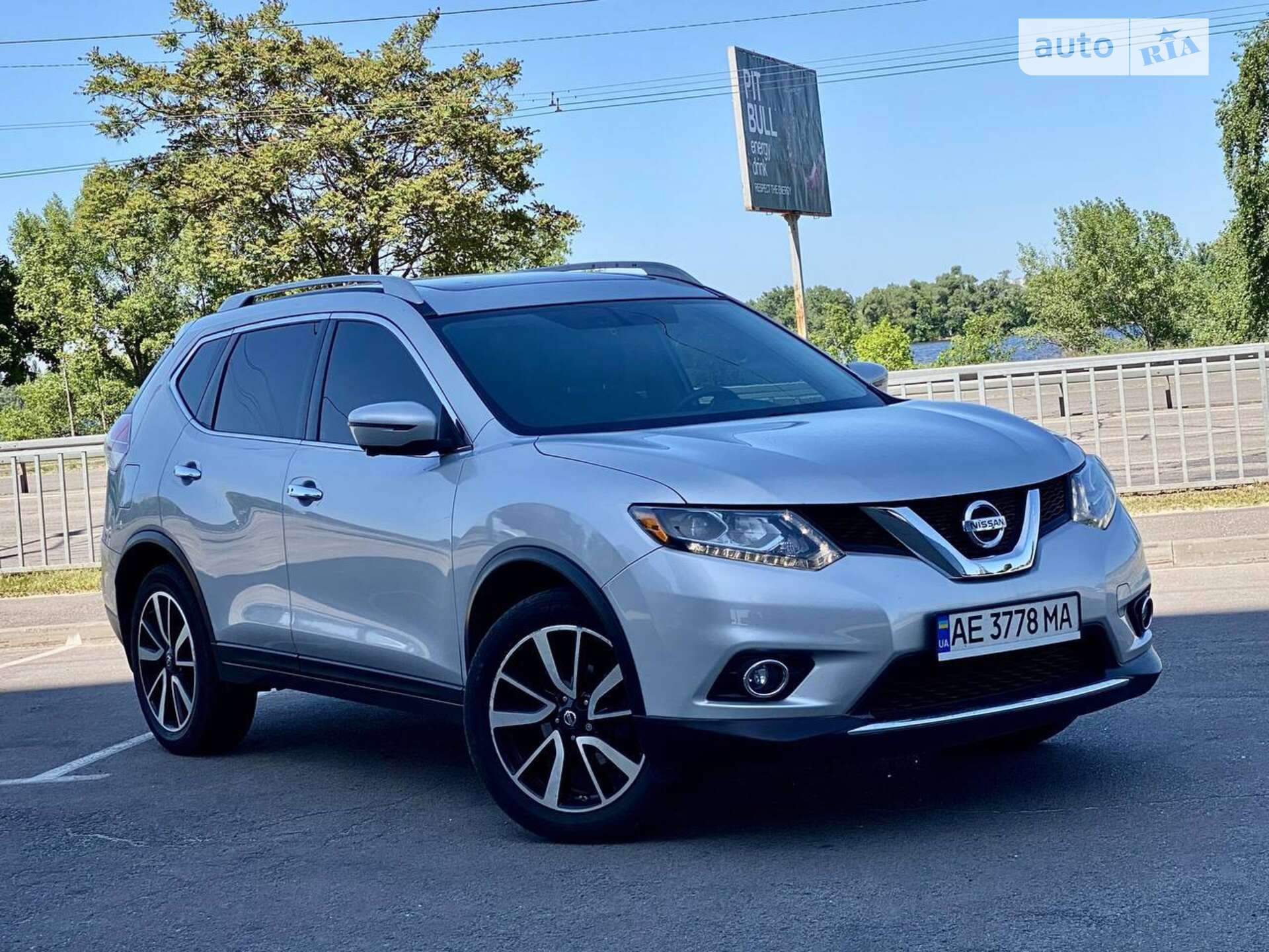 Nissan Rogue 2015