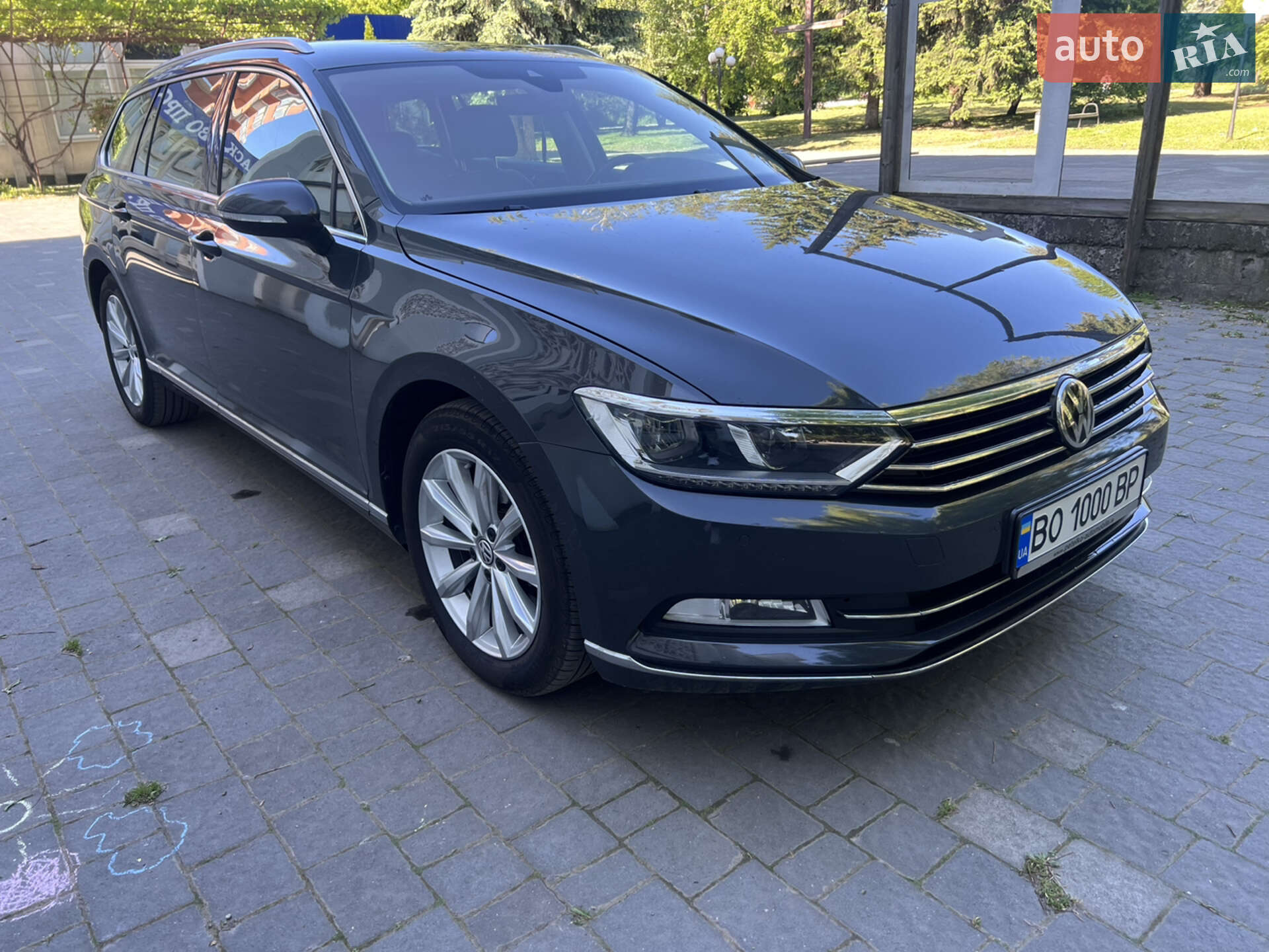 VOLKSWAGEN PASSAT 2019