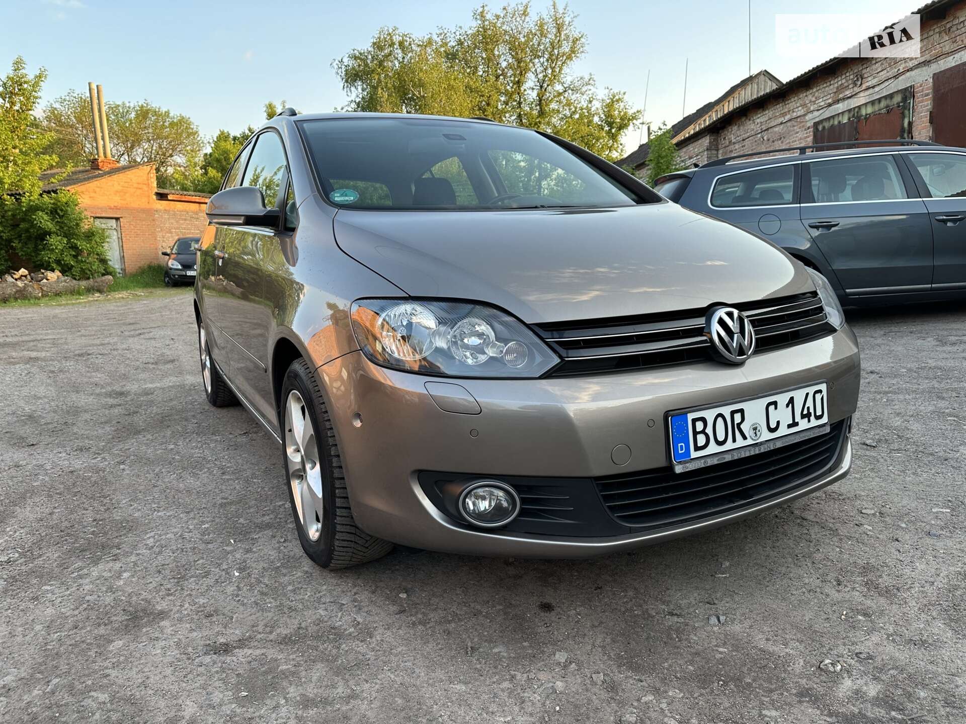 VOLKSWAGEN GOLF PLUS 2009