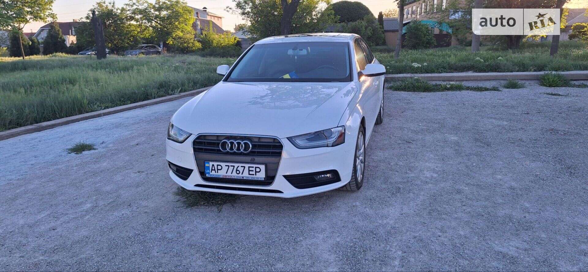 AUDI A4 2012