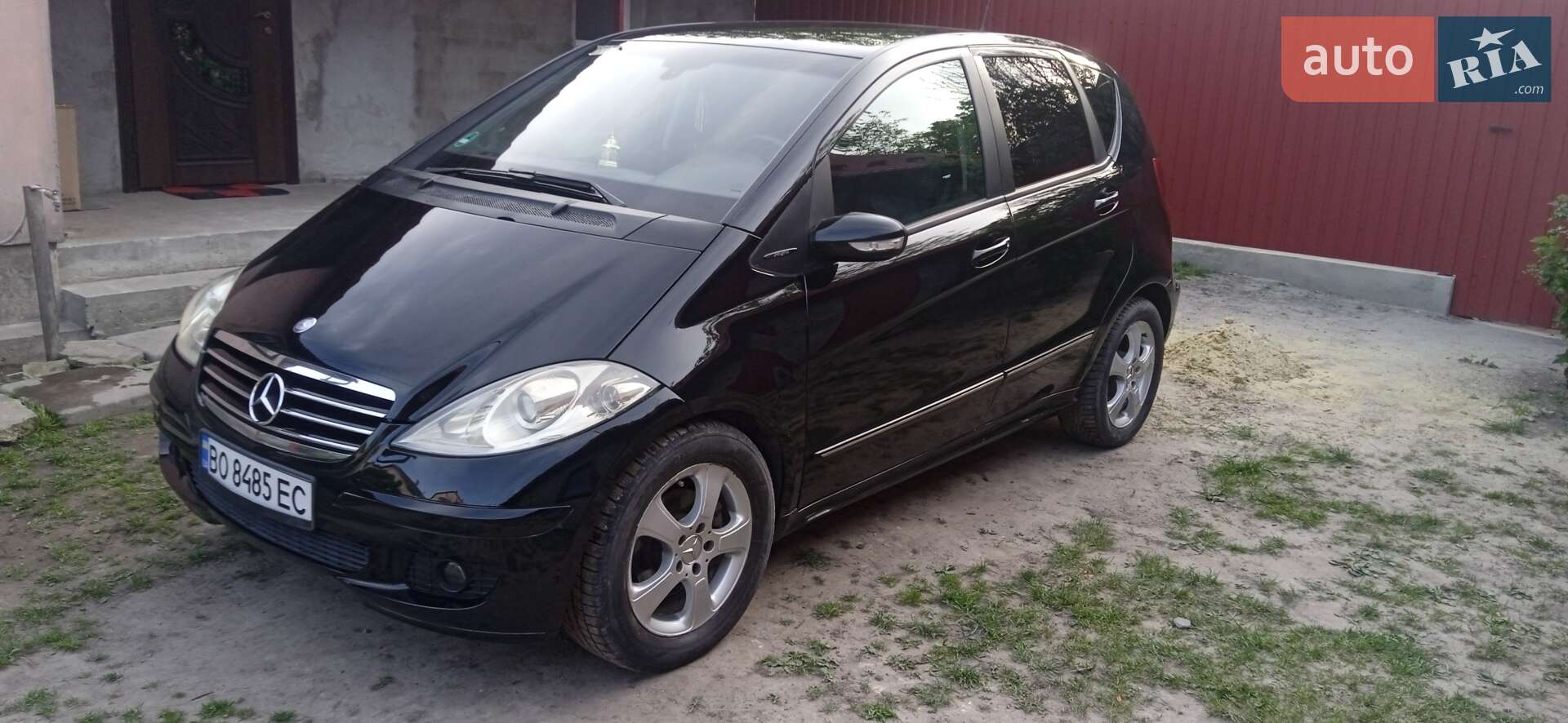 MERCEDES-BENZ A 180 2005