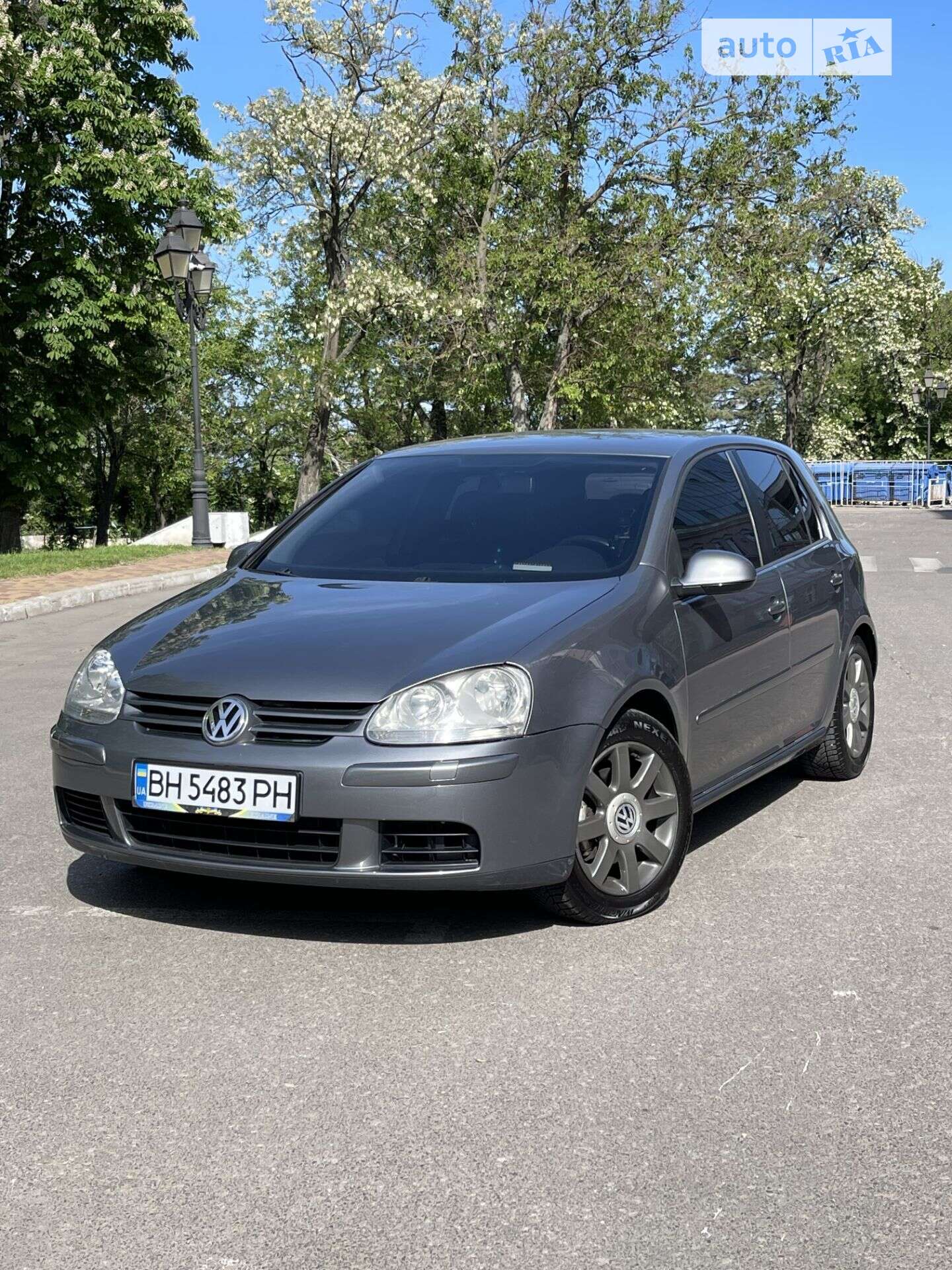 VOLKSWAGEN GOLF 2005