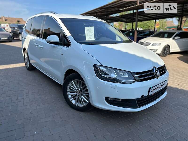 VOLKSWAGEN SHARAN 2015