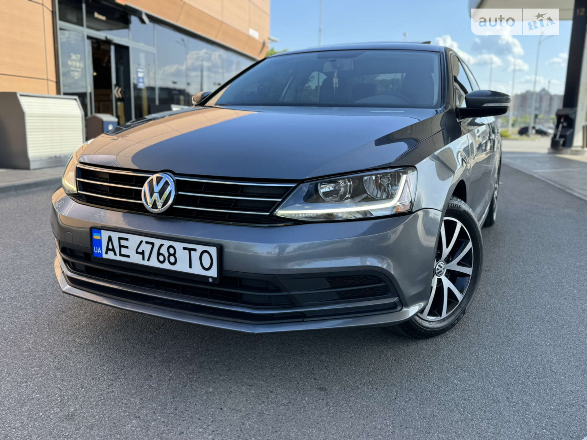 VOLKSWAGEN JETTA 2017