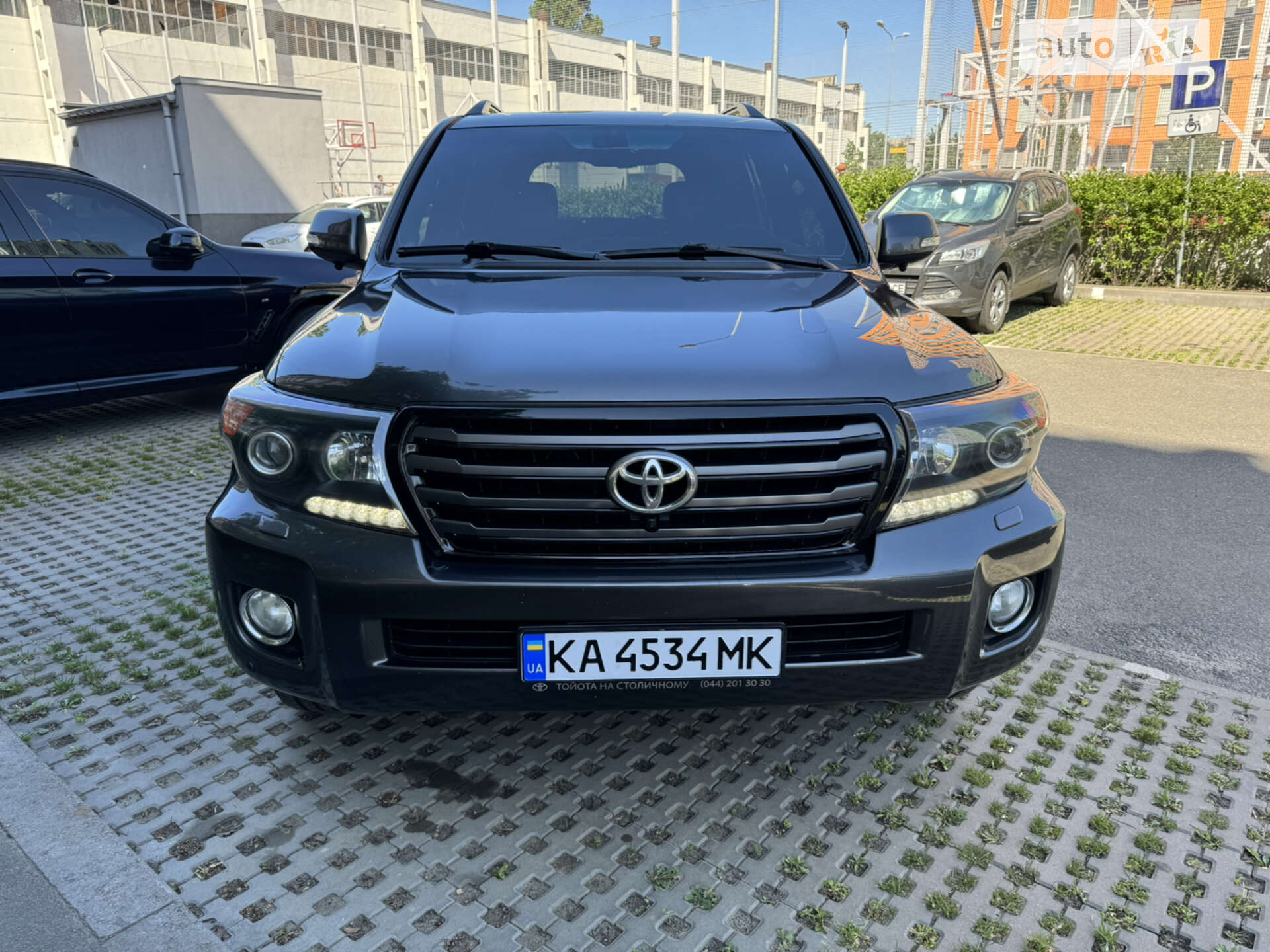TOYOTA LAND CRUISER 200 2012