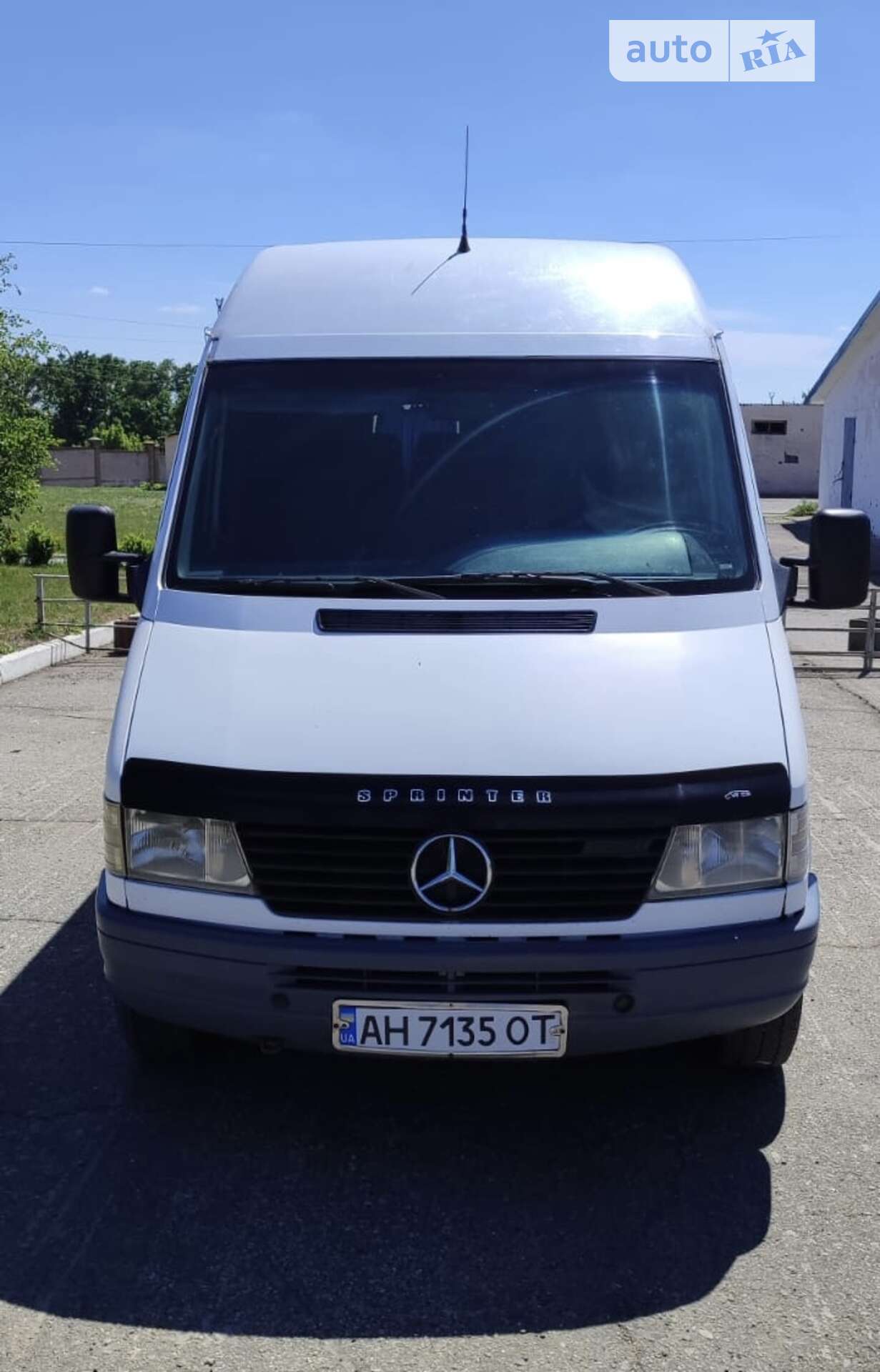 MERCEDES-BENZ 312 D 1999
