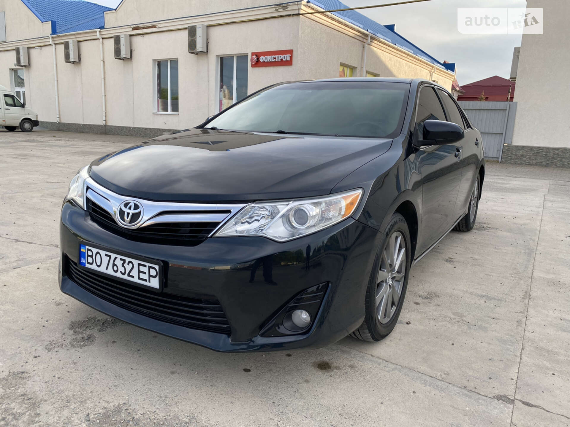 TOYOTA CAMRY