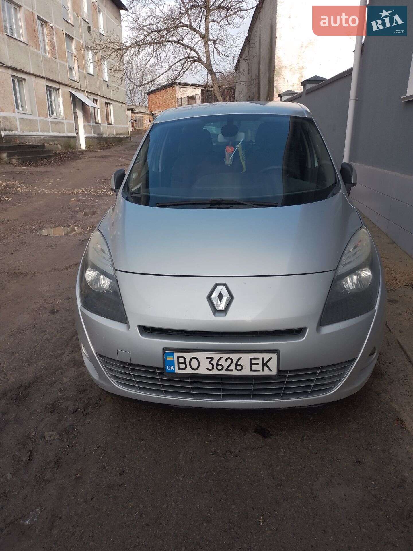 RENAULT SCENIC 2010