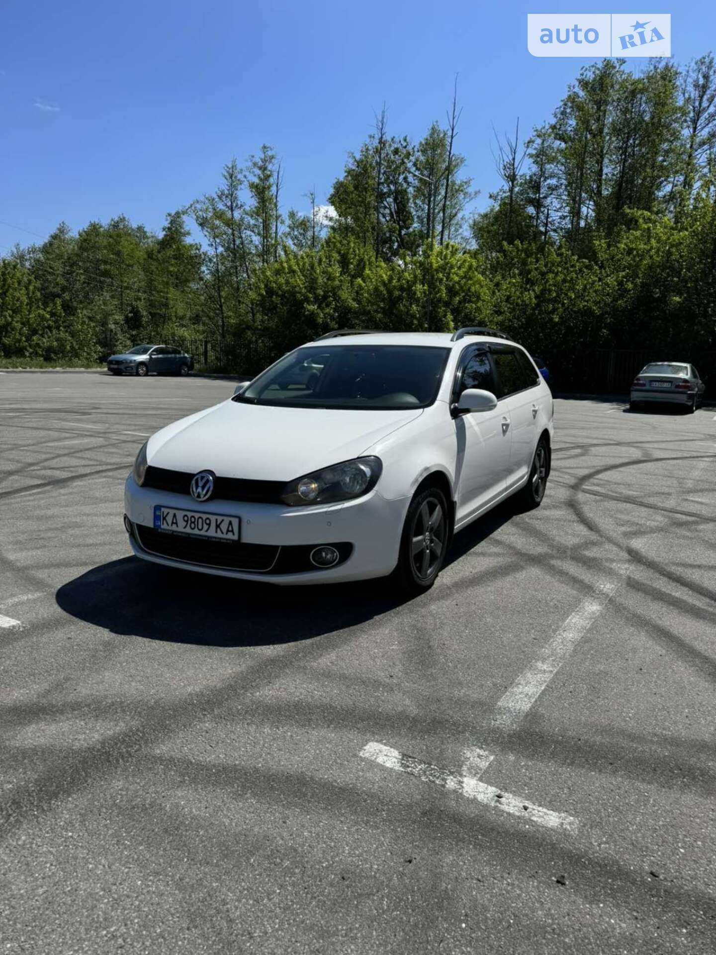 VOLKSWAGEN GOLF 2010